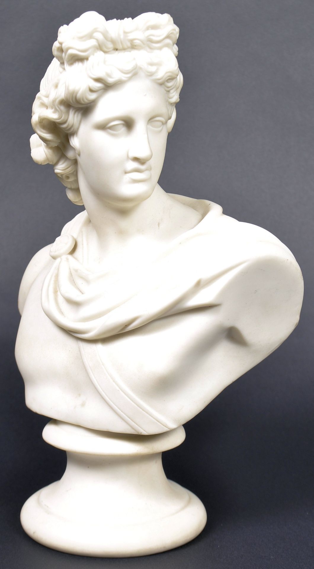 19TH CENTURY PARIAN BUST OF APOLLO