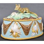 19TH CENTURY GEORGE JONES MAJOLICA FOX GAME PIE DISH