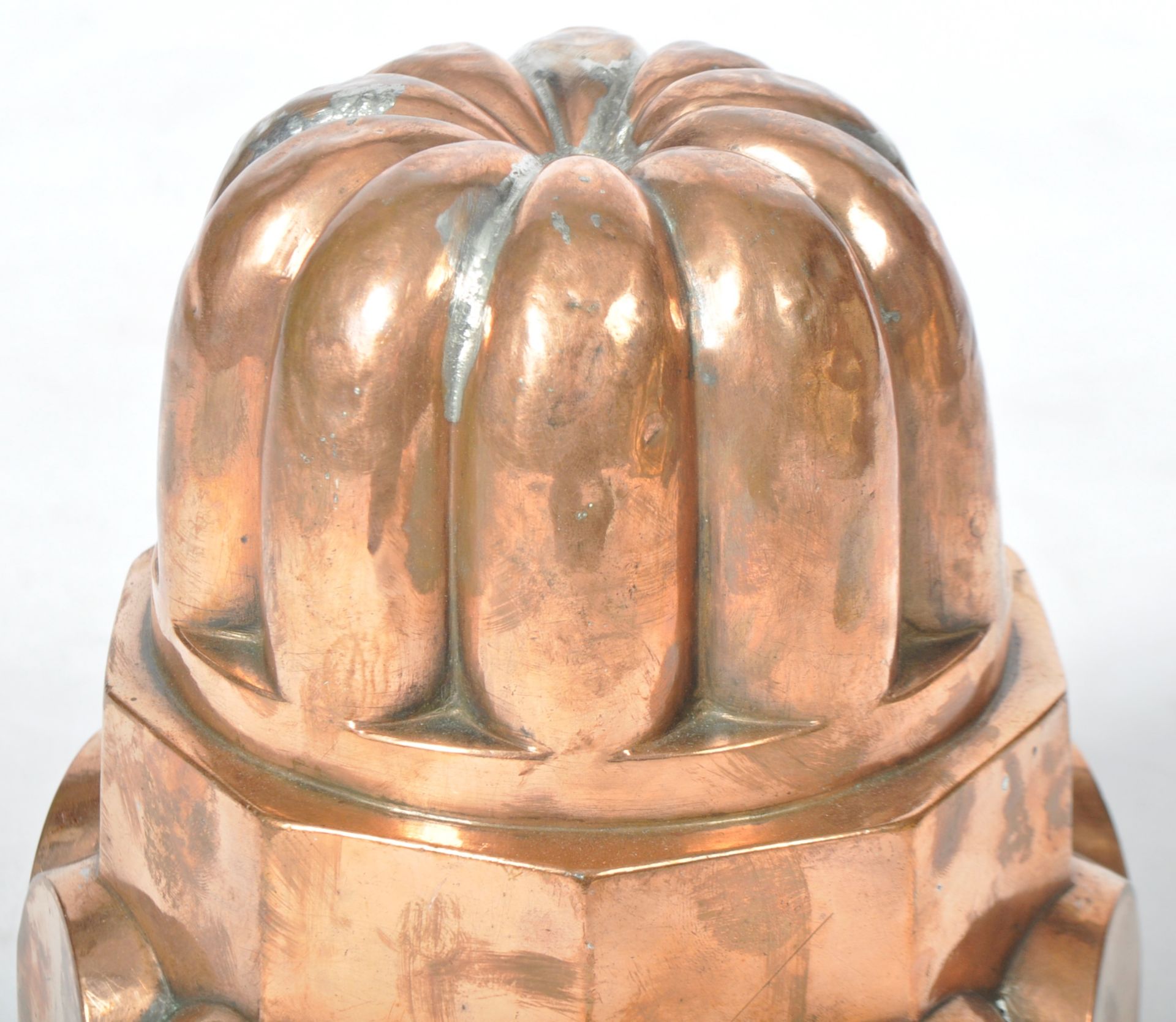 COLLECTION OF LARGE VICTORIAN COPPER JELLY MOULDS - Image 2 of 9
