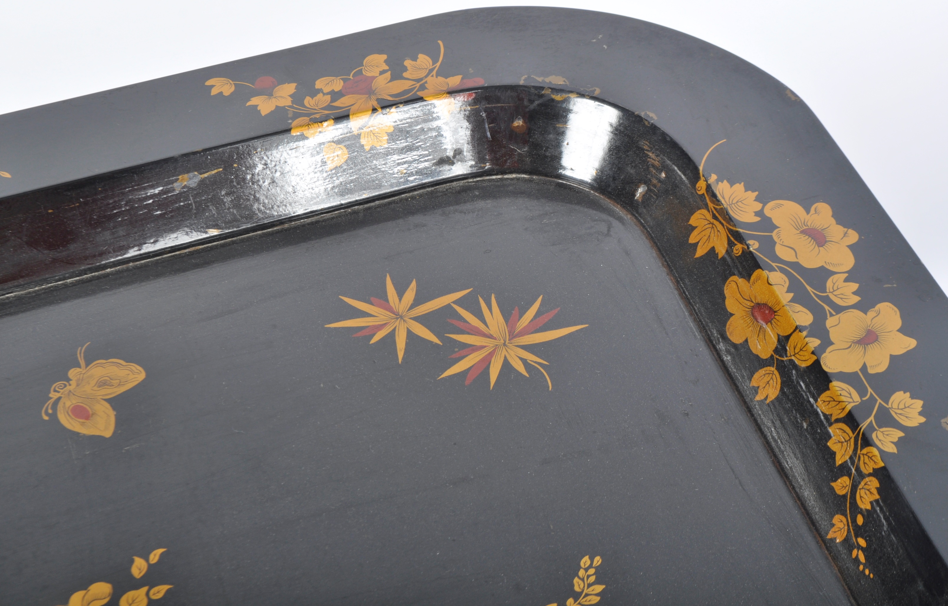 EARLY 20TH CENTURY 1930'S BLACK LACQUERED TRAY ON STAND - Image 3 of 7