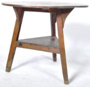 18TH CENTURY OAK CRICKET TABLE