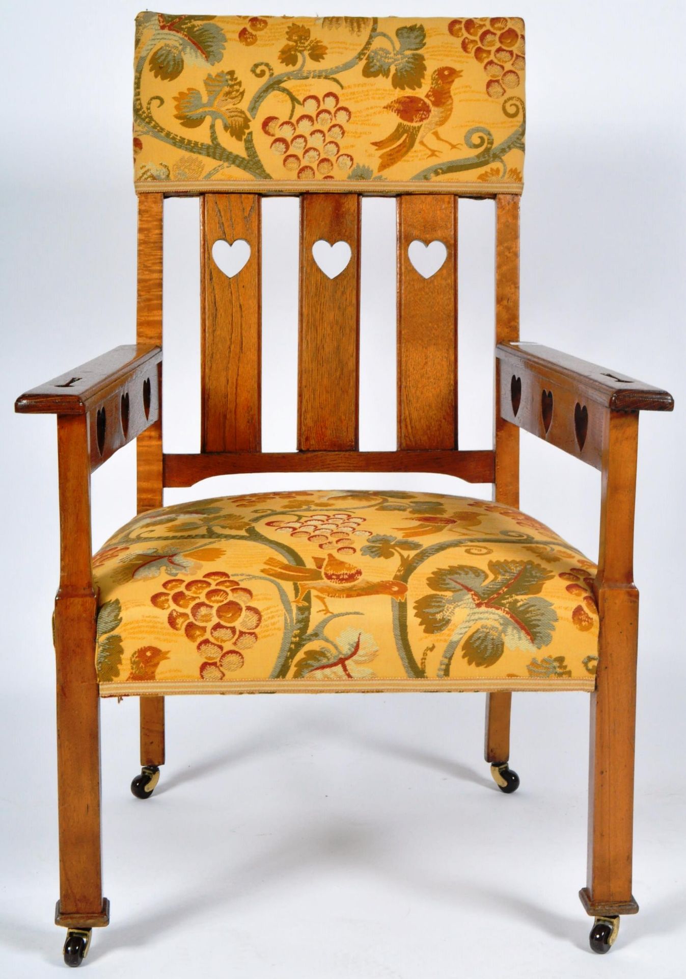 20TH CENTURY ARTS & CRAFTS ARMCHAIR IN THE MANNER OF CFA VOYSEY - Image 5 of 9