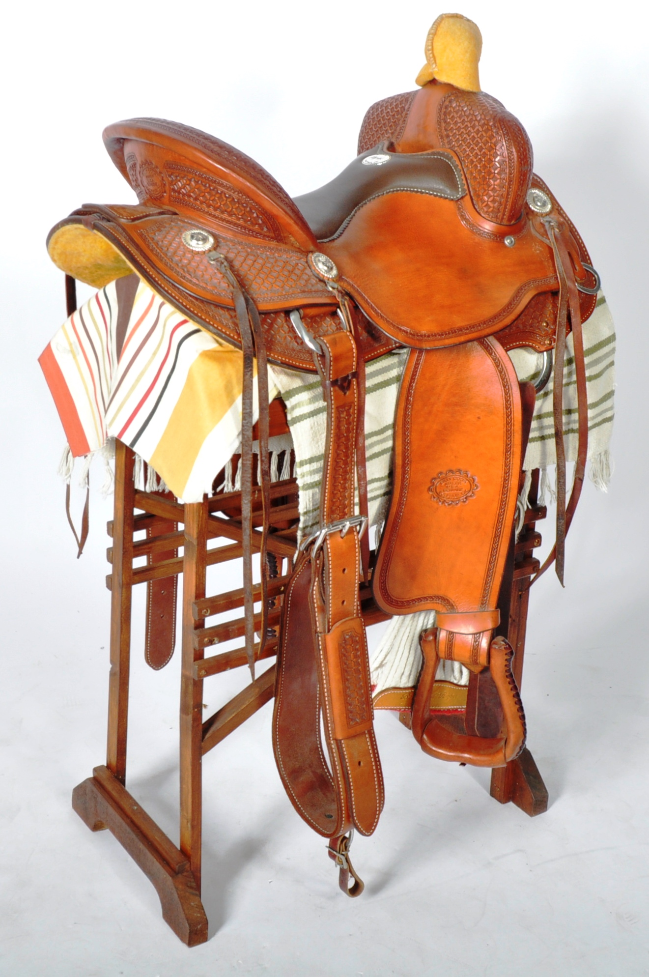 BILLY COOK HIGH QUALITY LEATHER SADDLE - Image 2 of 11