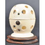 UNUSUAL 18TH CENTURY IVORY OVOID FORM TOY