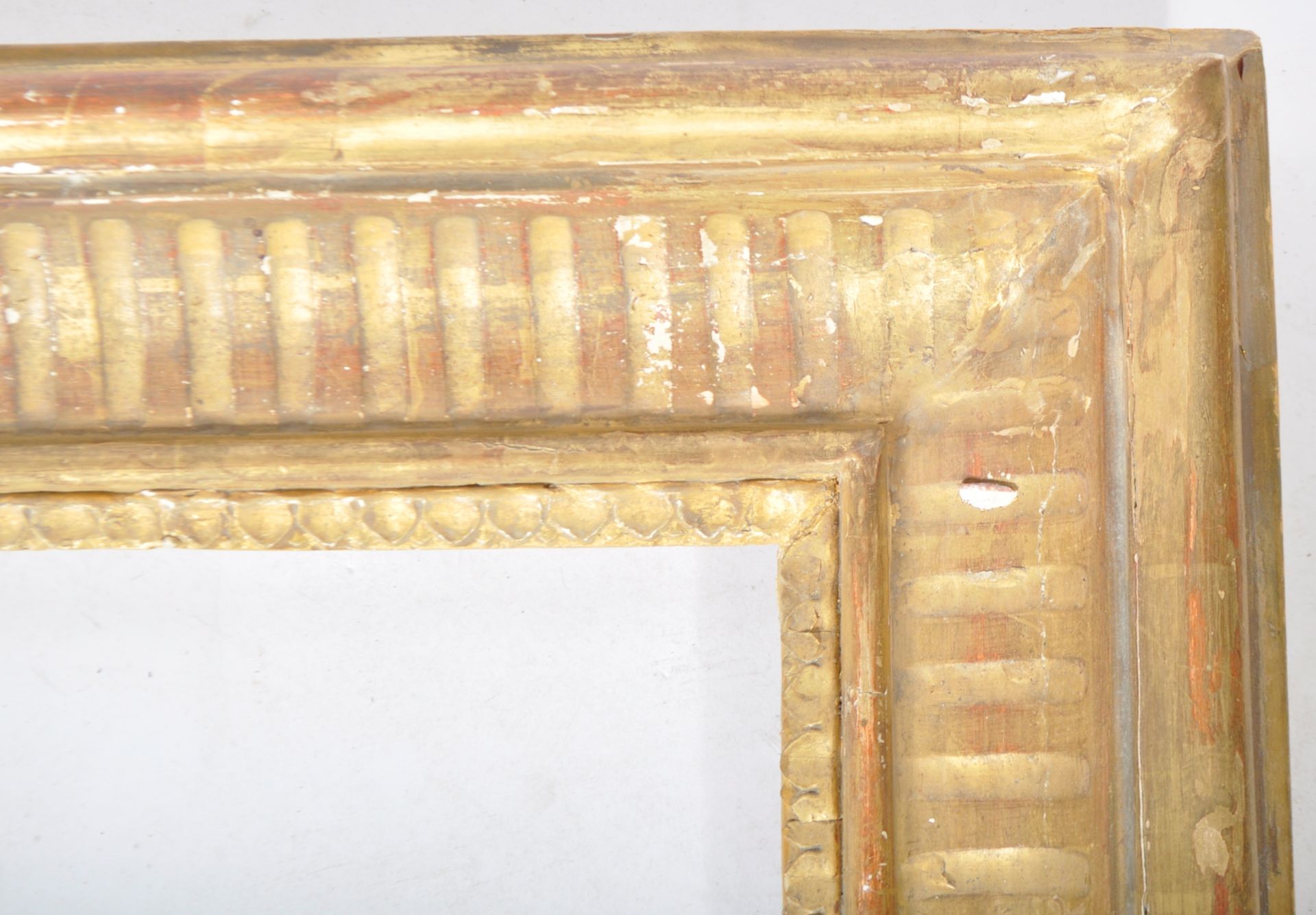 MATCHING PAIR OF VICTORIAN GILT WOOD PICTURE FRAMES - Image 4 of 9