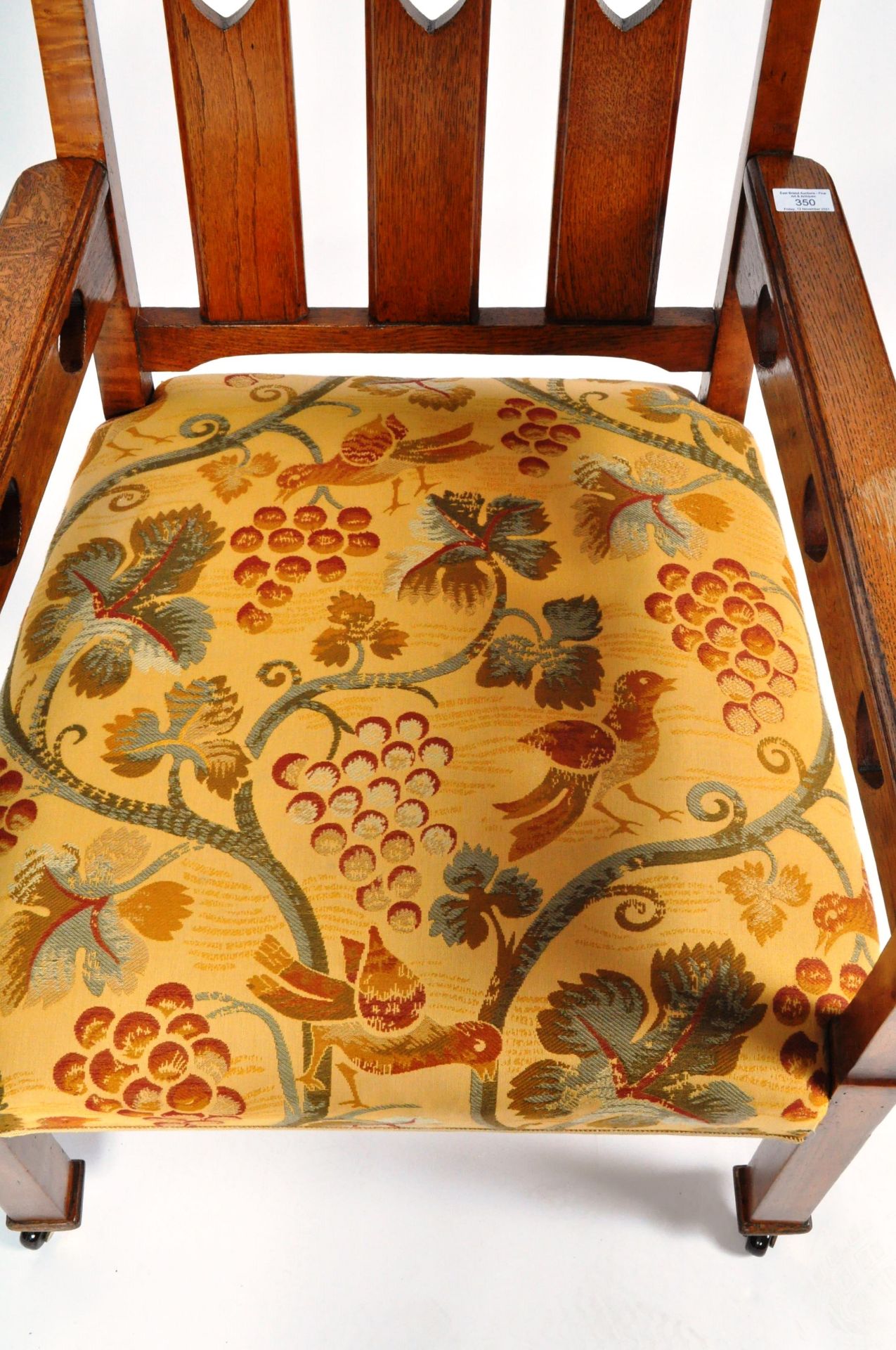 20TH CENTURY ARTS & CRAFTS ARMCHAIR IN THE MANNER OF CFA VOYSEY - Image 3 of 9