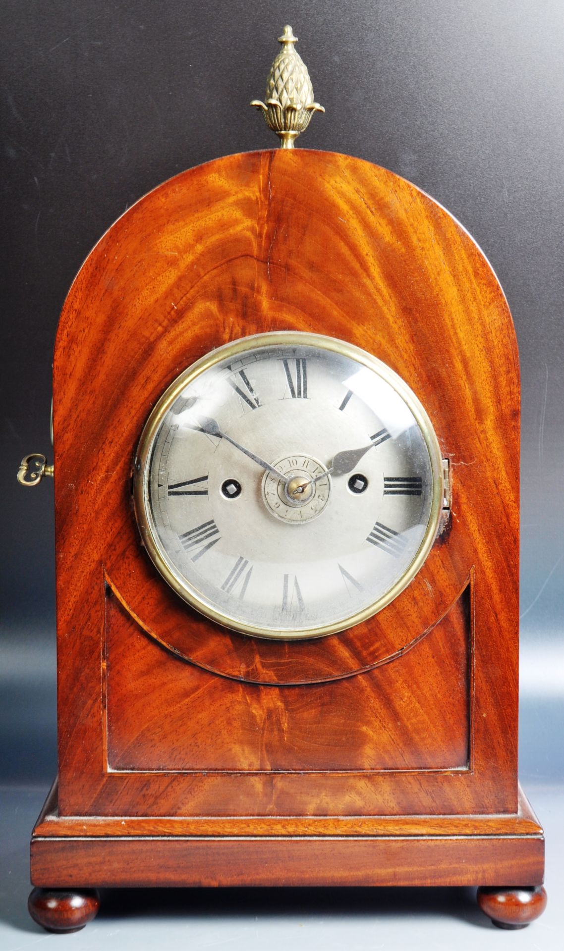 EARLY 19TH CENTURY REGENCY MAHOGANY BRACKET CLOCK - Image 2 of 10