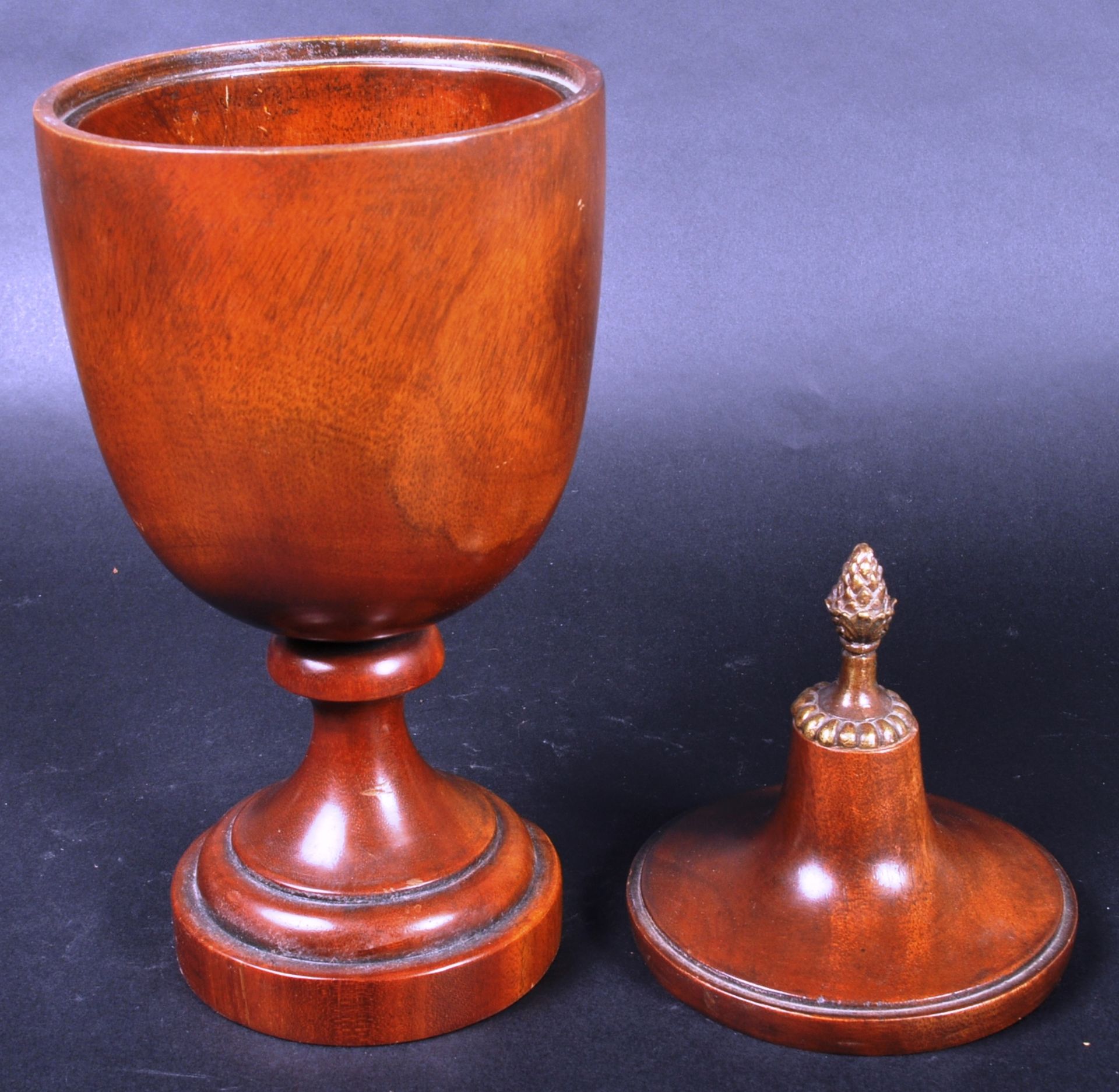 19TH CENTURY TURNED TREEN TOBACCO POT - Image 7 of 7