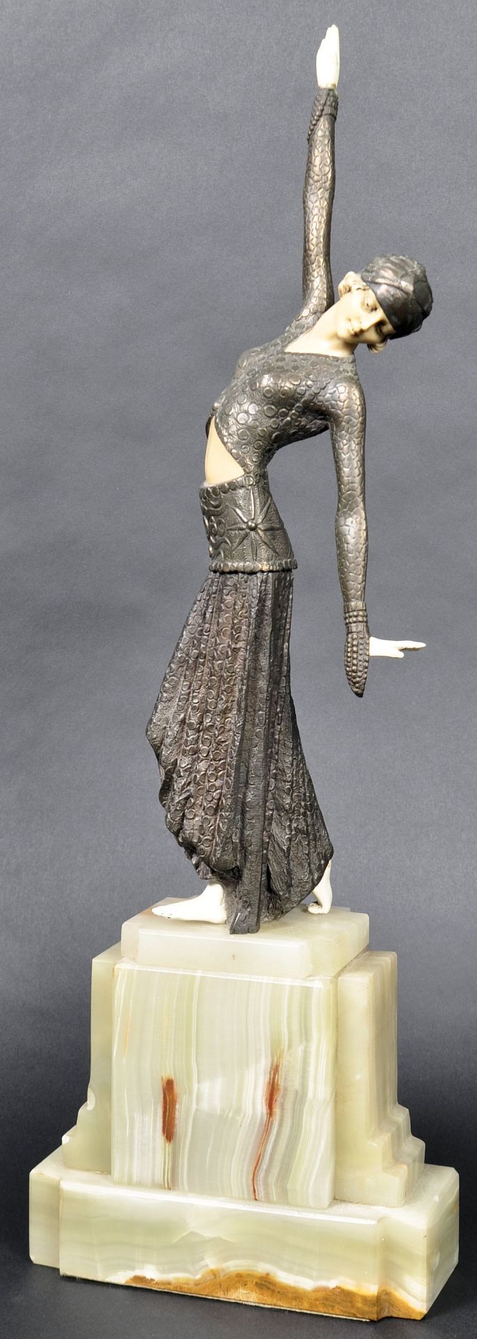 DEMETRE CHIPARUS (1886-1947) - FOOTSTEPS - ART DECO FIGURINE