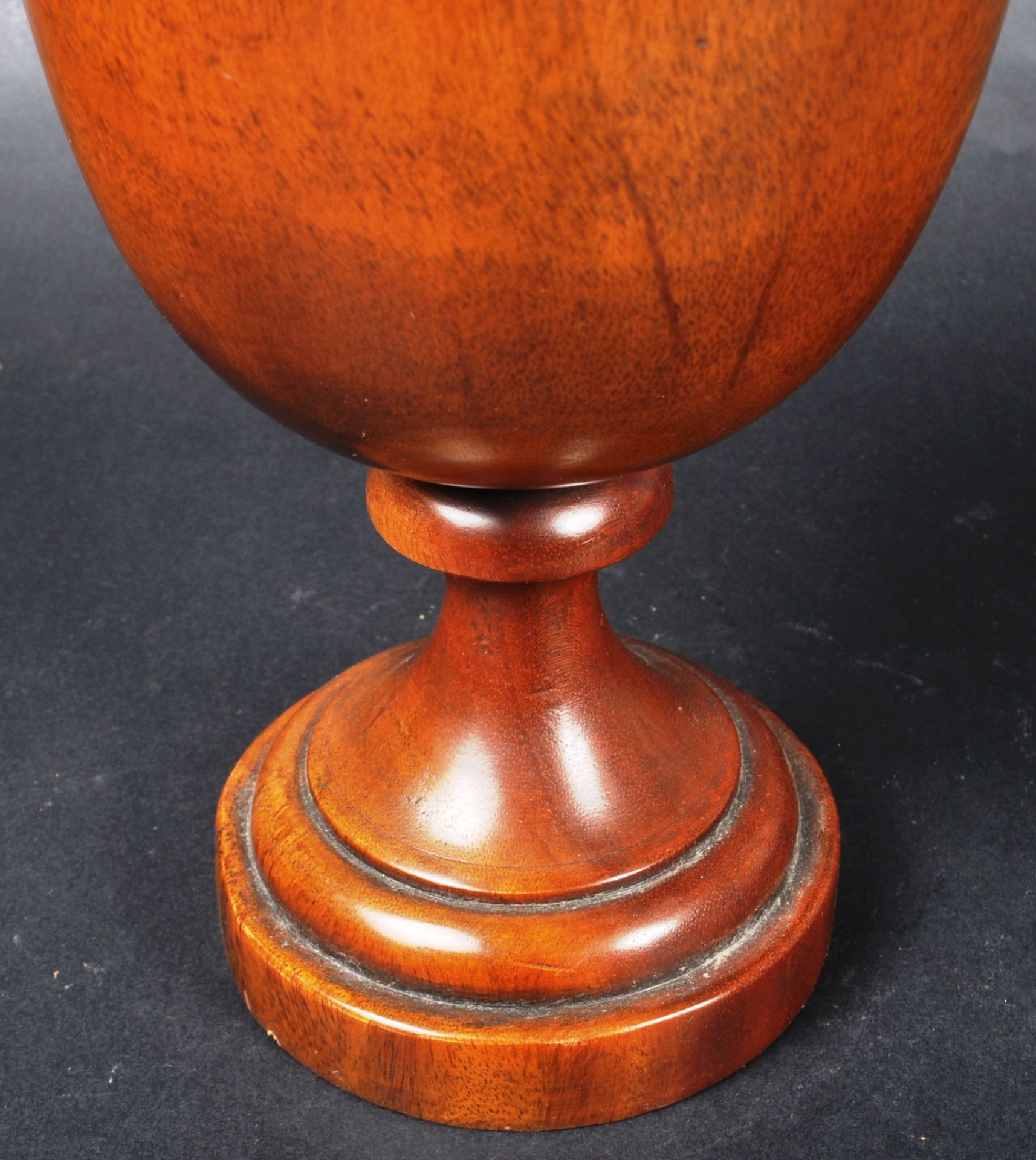 19TH CENTURY TURNED TREEN TOBACCO POT - Image 4 of 7