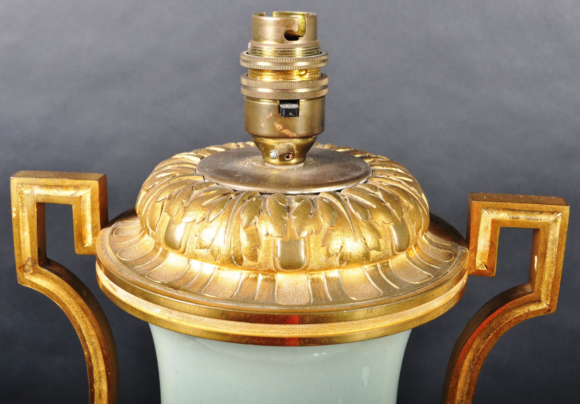 19TH CENTURY FRENCH CELADON PATE SUR PATE TABLE LAMP - Image 2 of 7