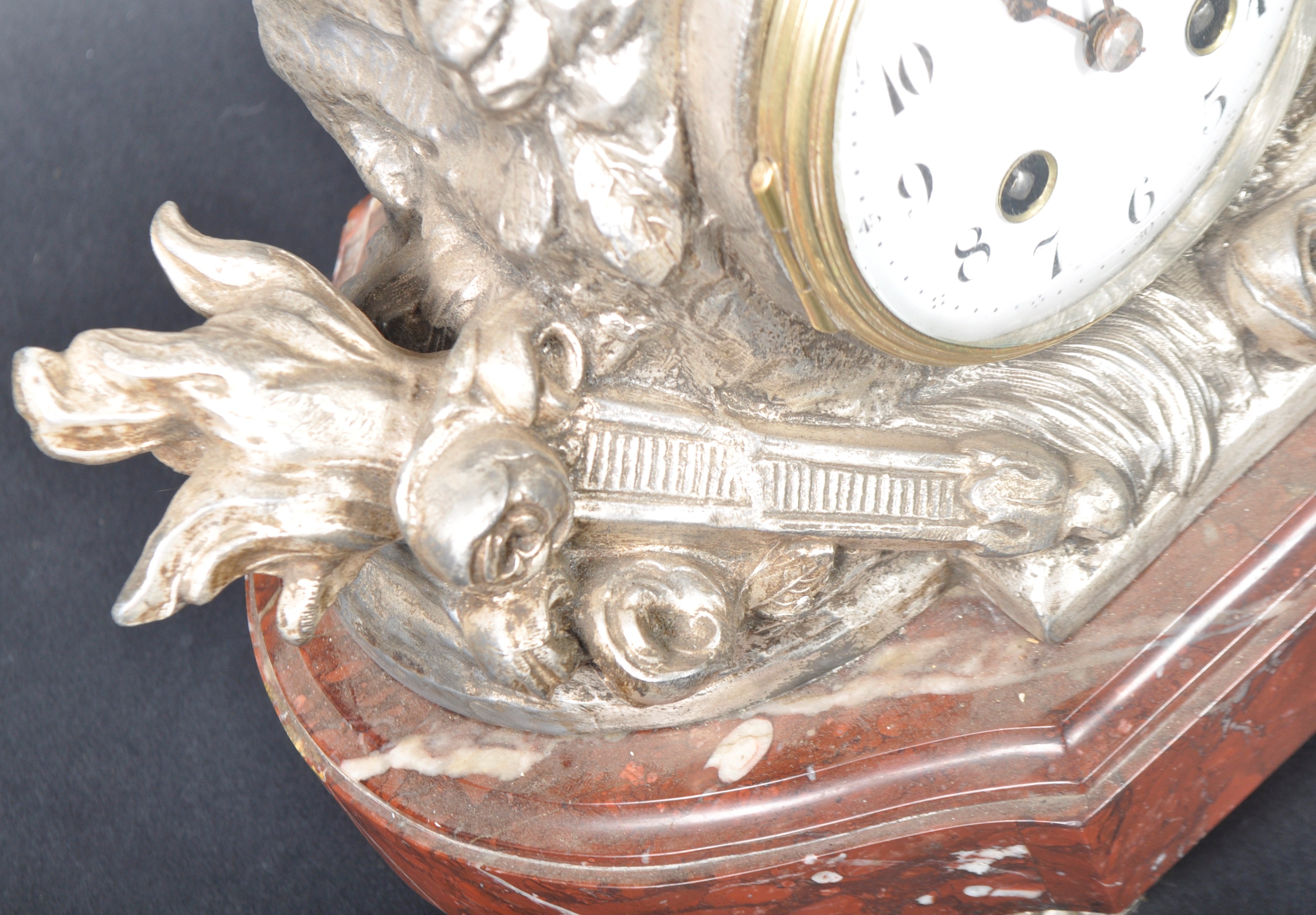 19TH CENTURY FRENCH CHERUB MANTEL CLOCK ON MARBLE BASE - Image 6 of 11