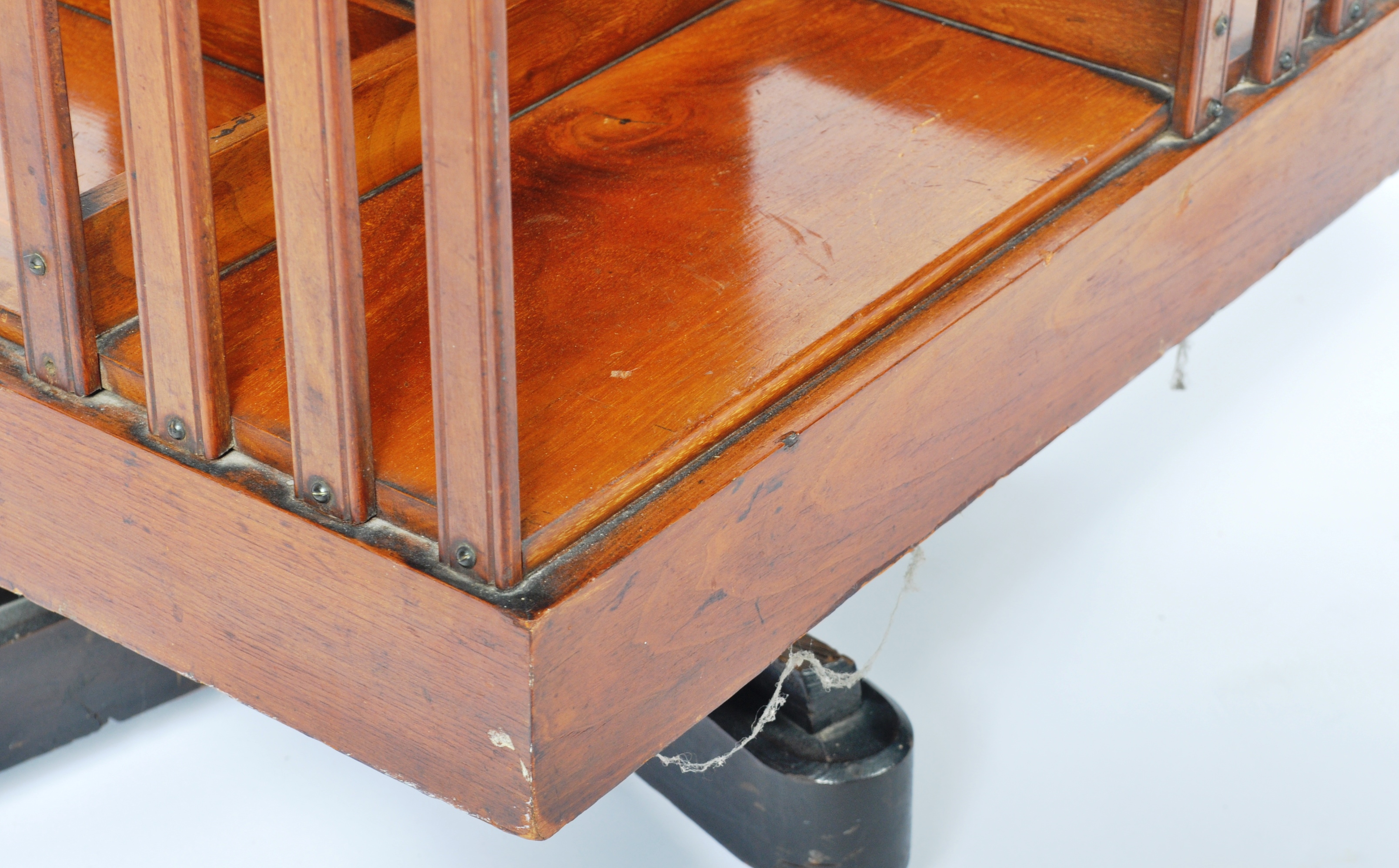 EDWARDIAN MAHOGANY LIBRARY REVOLVING BOOKCASE - Image 5 of 7