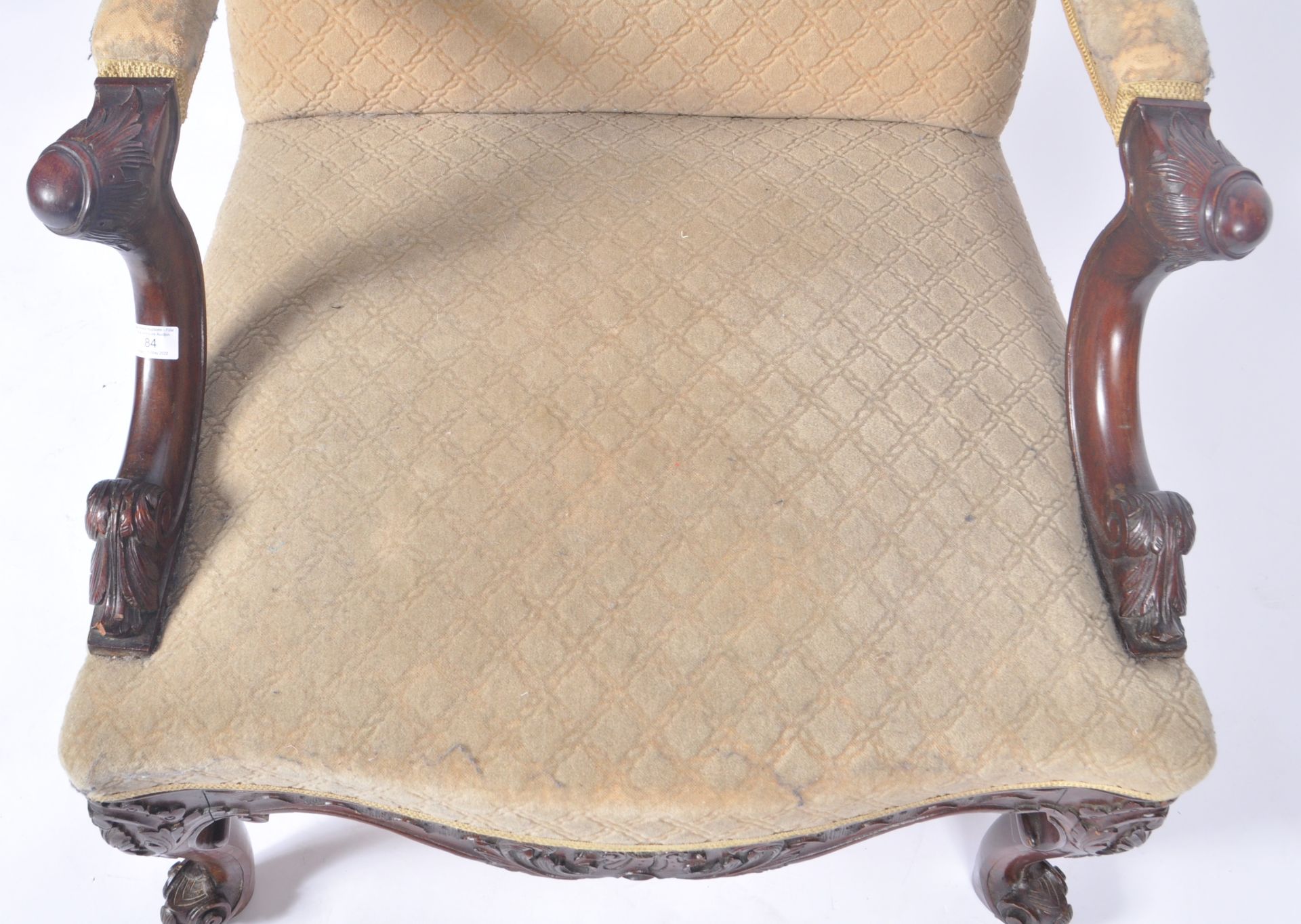 19TH CENTURY CARVED GAINSBOROUGH ARMCHAIR - Image 4 of 8