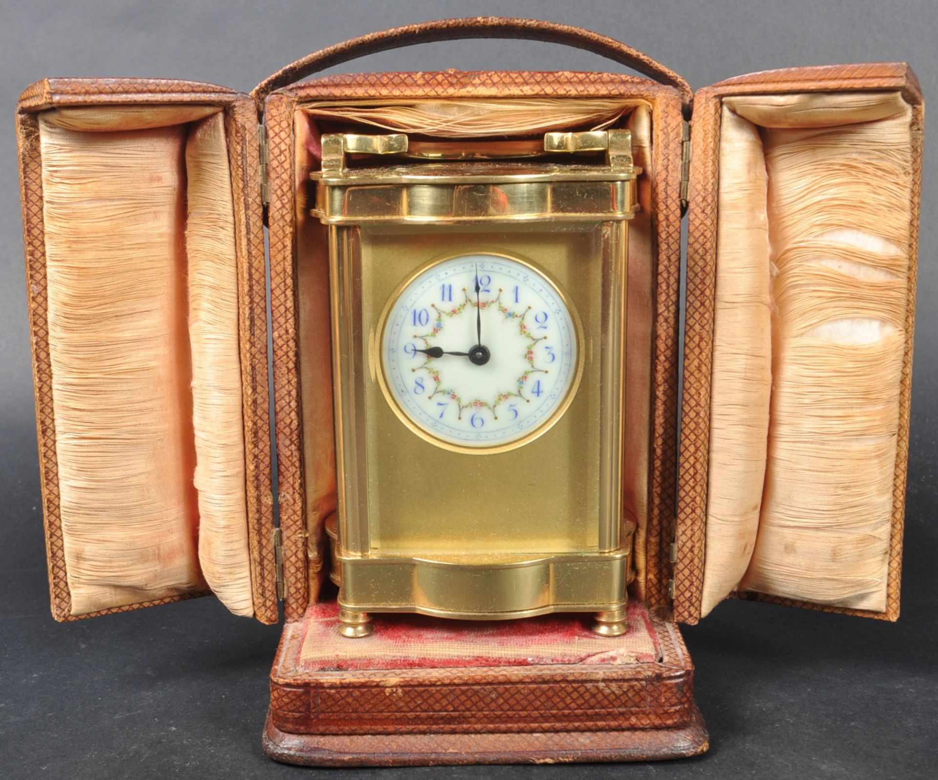 20TH CENTURY BRASS CASED CARRIAGE CLOCK AND CASE