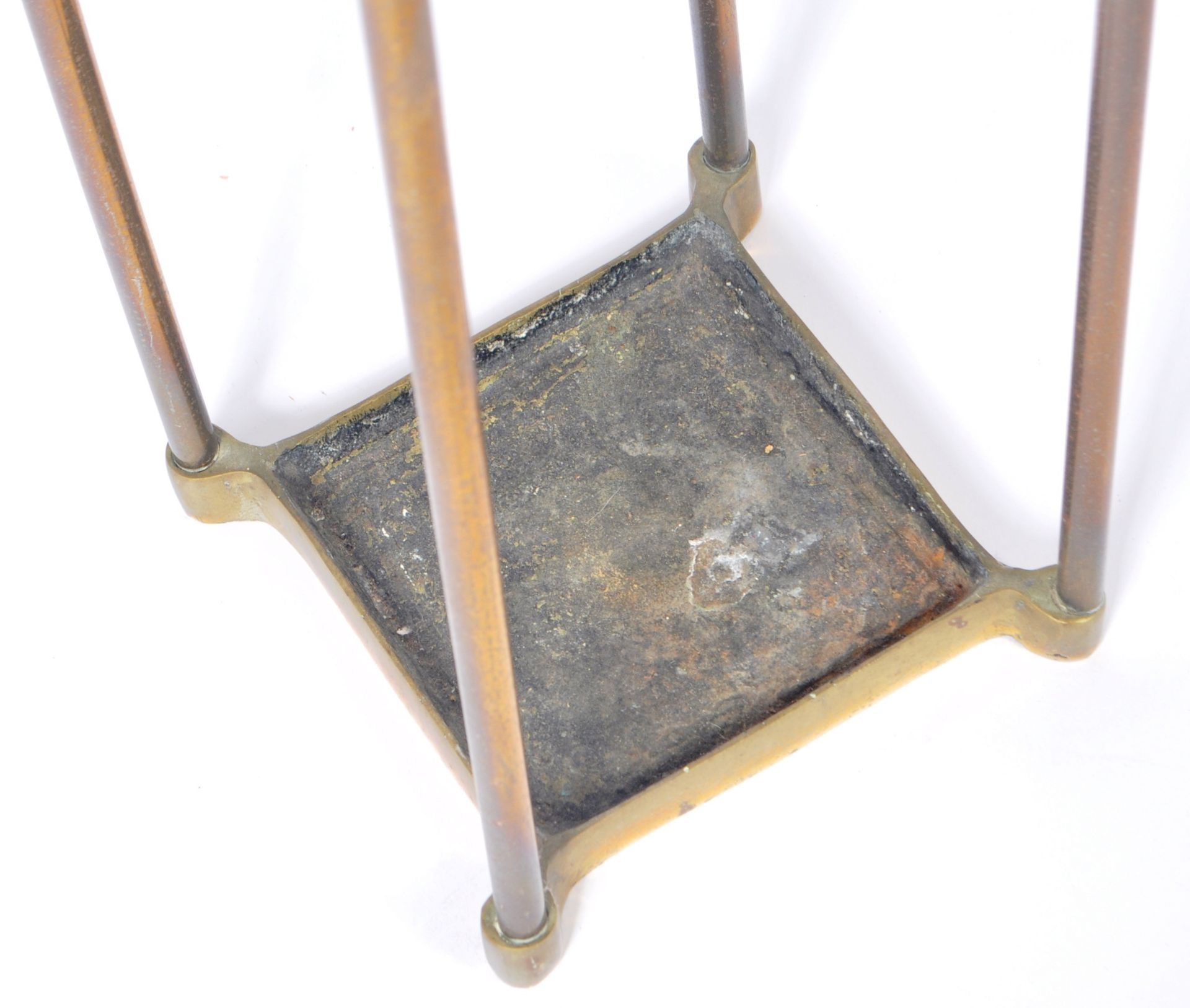 19TH CENTURY VICTORIAN BRASS STICK STAND - Image 5 of 5