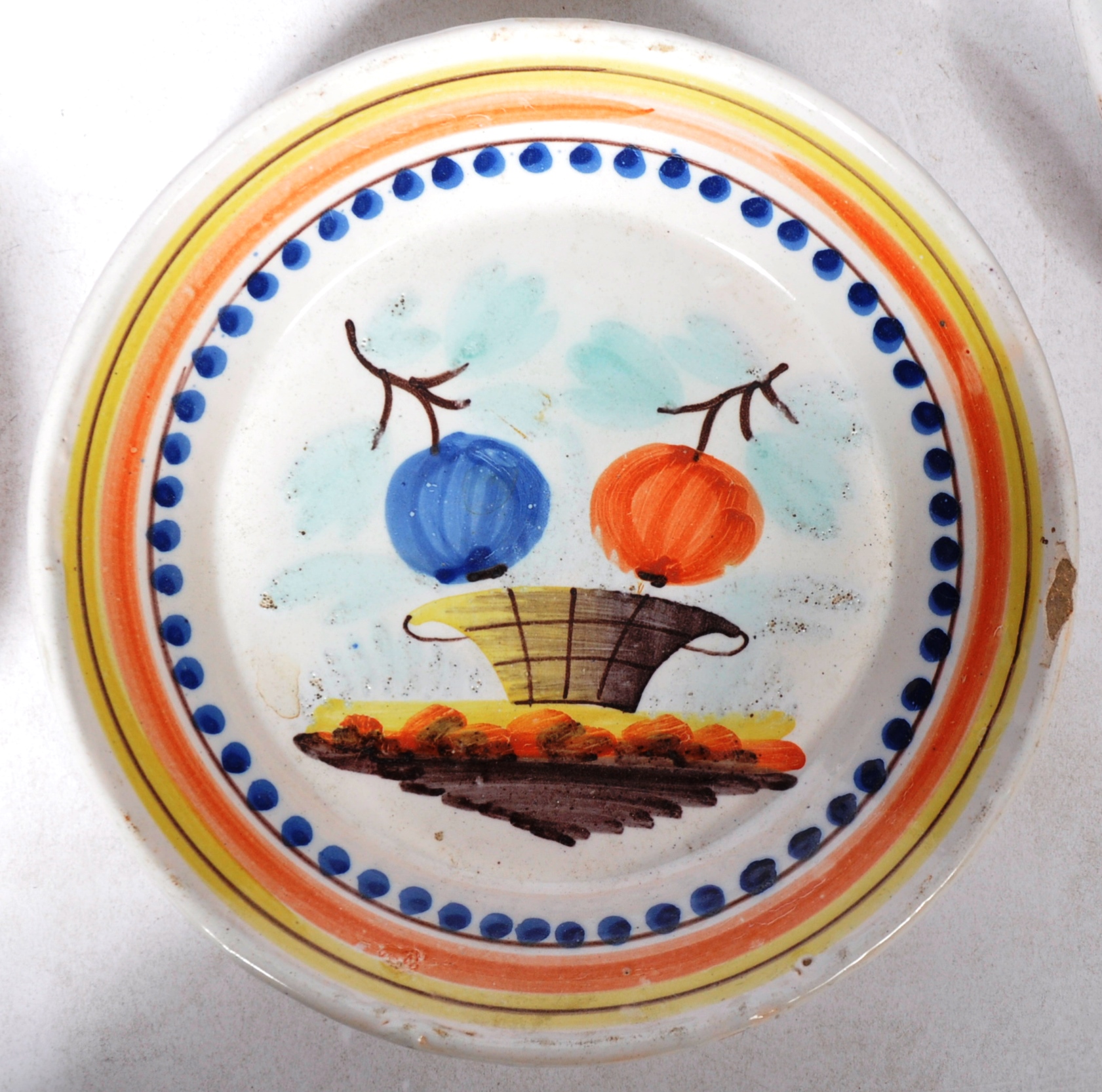 SELECTION OF 18TH / 19TH FRENCH FAIENCE TIN GLAZED PLATES - Image 7 of 10