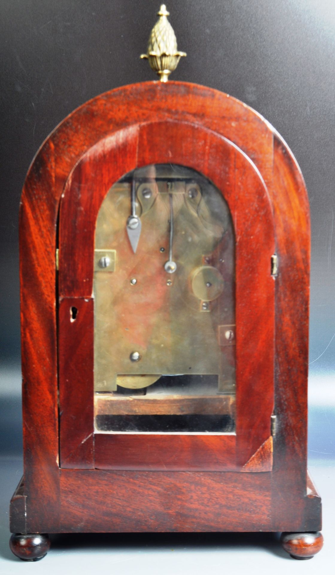 EARLY 19TH CENTURY REGENCY MAHOGANY BRACKET CLOCK - Image 7 of 10