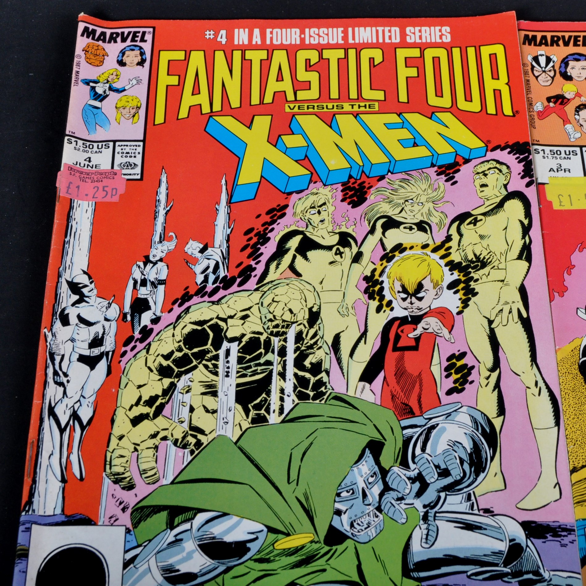 MARVEL COMICS - FANTASTIC FOUR VS X-MEN - #1 TO #4 COMIC BOOK - Image 3 of 5