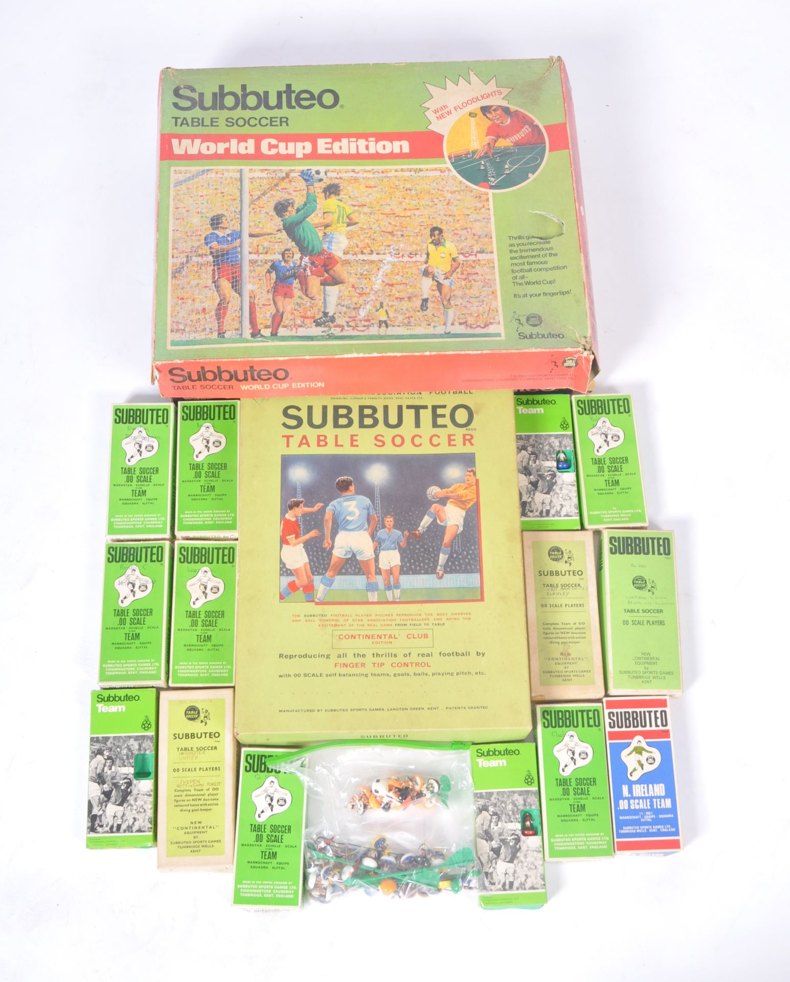 LARGE COLLECTION OF VINTAGE SUBBUTEO TABLE TOP FOOTBALL SETS
