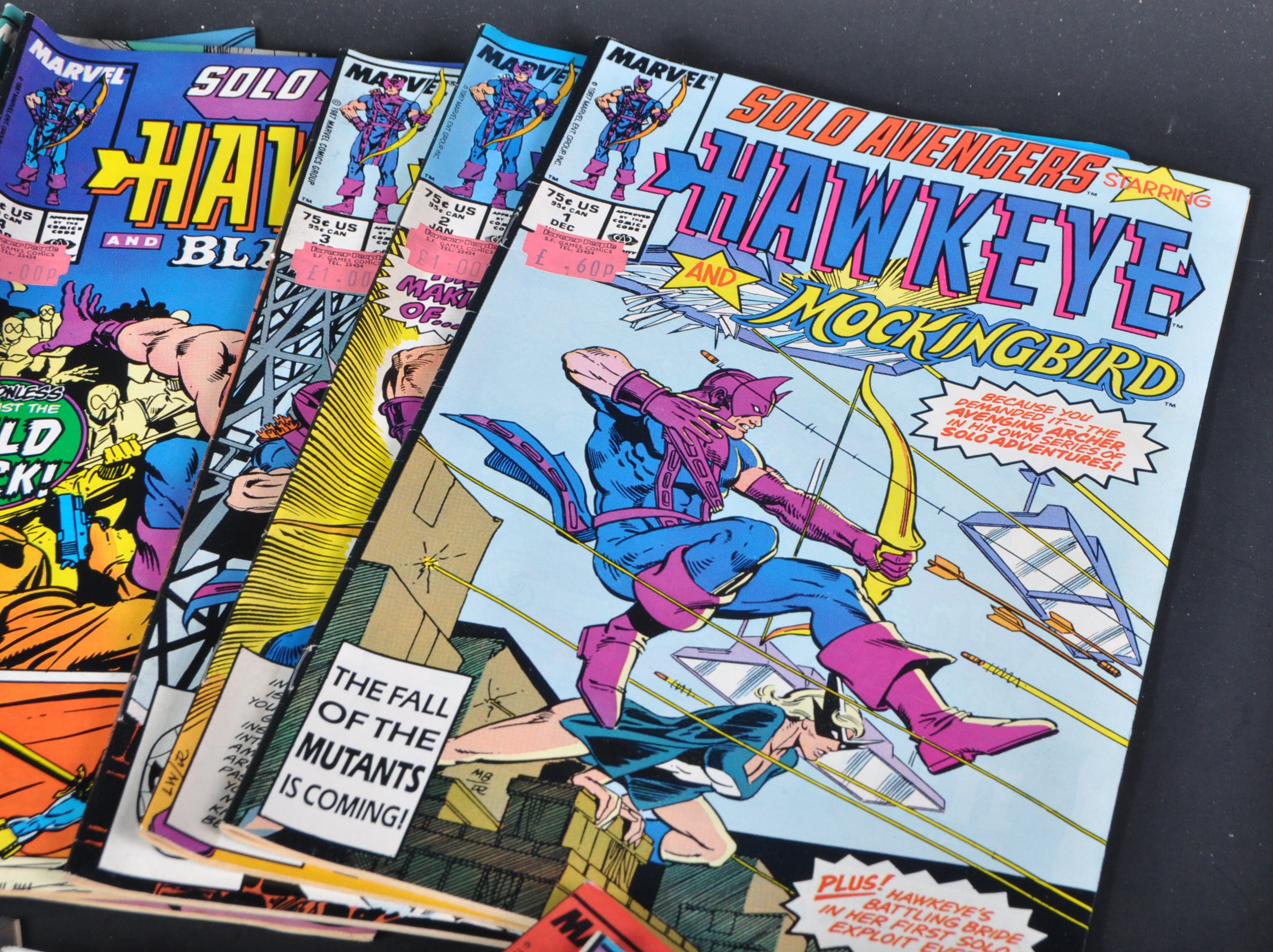 MARVEL COMICS - HAWKEYE - COLLECTION OF VINTAGE COMIC BOOKS - Image 5 of 9