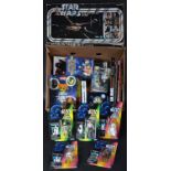 COLLECTION OF ASSORTED STAR WARS FIGURES & MEMORABILIA