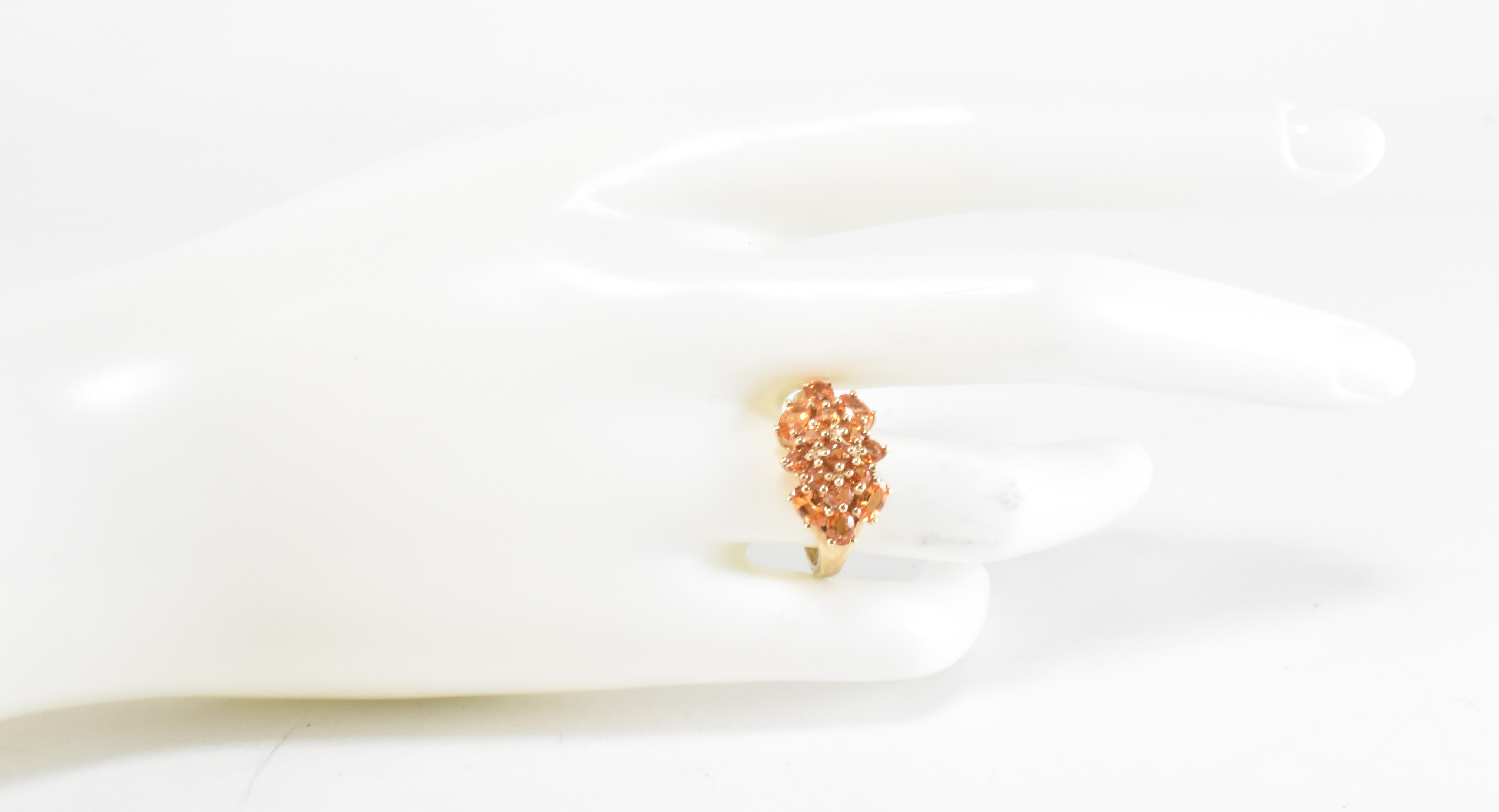 GOLD & CITRINE CLUSTER RING - Image 6 of 6