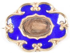 19TH CENTURY MOURNING BROOCH