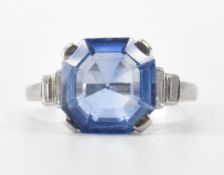 VINTAGE PLATINUM SAPPHIRE & DIAMOND RING