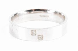 HALLMARKED 9CT WHITE GOLD BAND RING