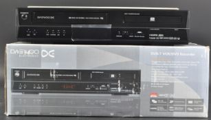 CONTEMPORARY DAEWOO DVB-T VCR/DVD RECORDER