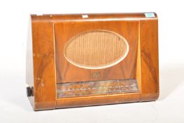 HIS MASTERS VOICE HMV WALNUT VALVE RADIO