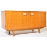 RETRO VINTAGE 20TH CENTURY TEAK WOOD SIDEBOARD CREDENZA