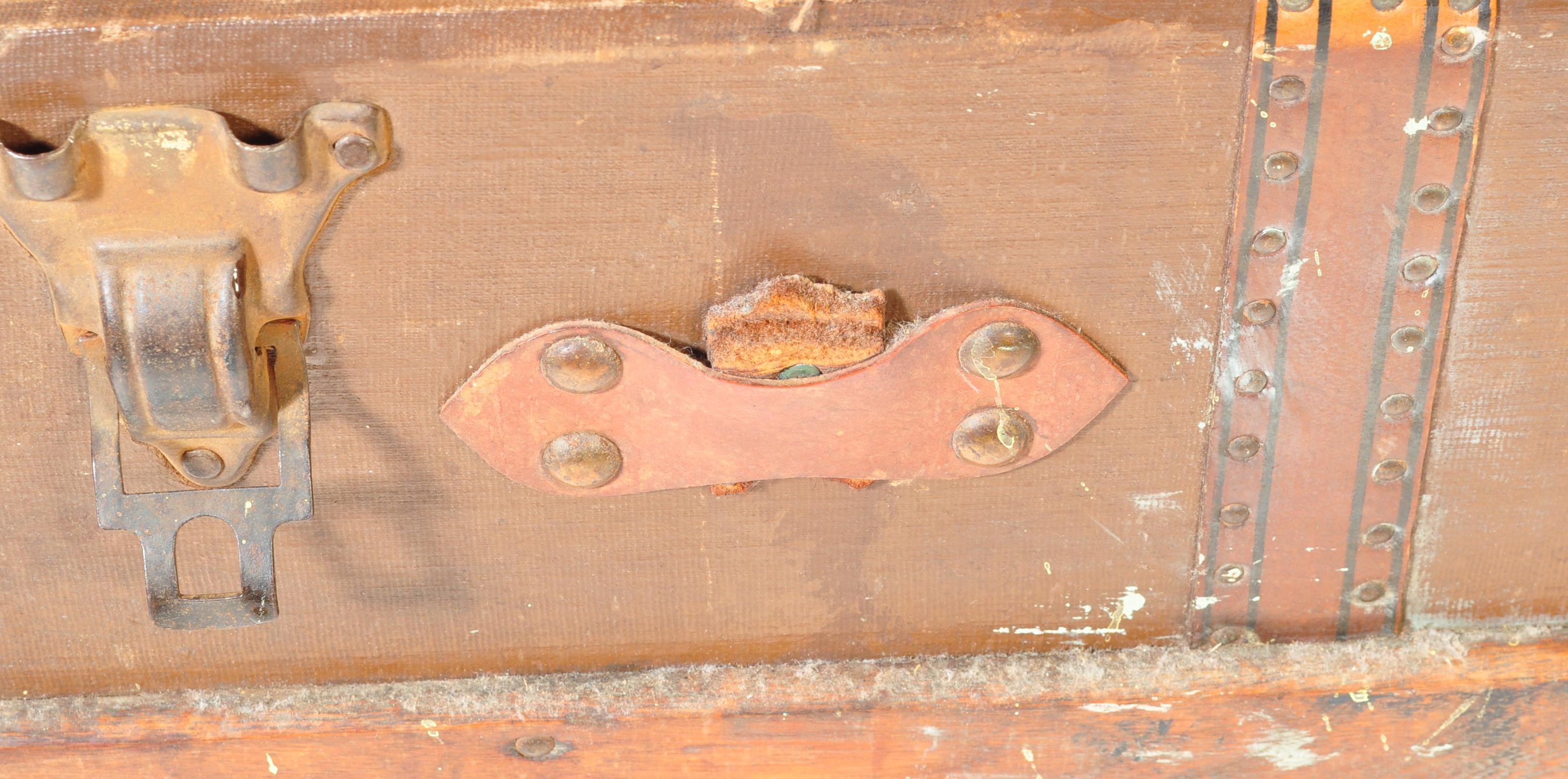 19TH CENTURY VICTORIAN CANVAS & WOODEN BOUND TRUNK - Image 6 of 7