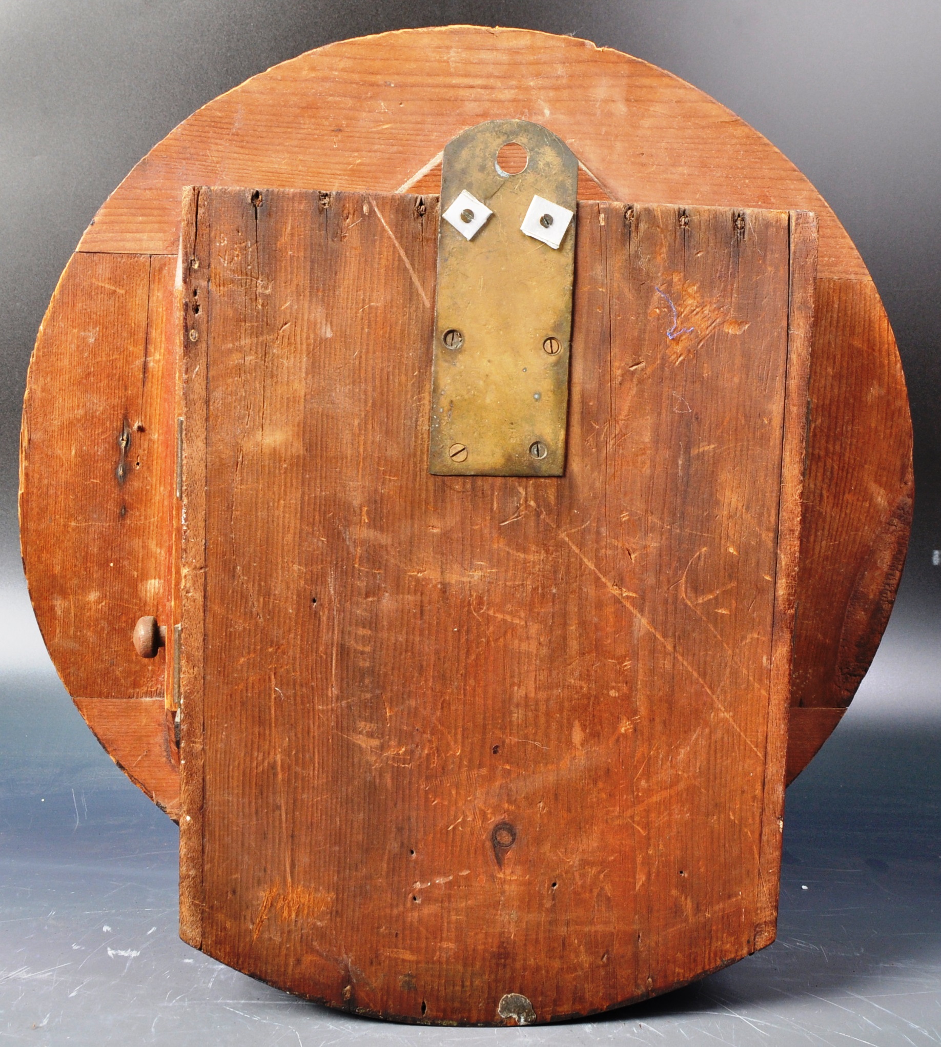 19TH CENTURY VICTORIAN ROSEWOOD CIRCULAR WALL CLOCK - Image 7 of 8