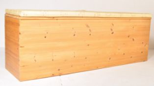 LARGE VINTAGE 20TH CENTURY PINE BLANKET BOX