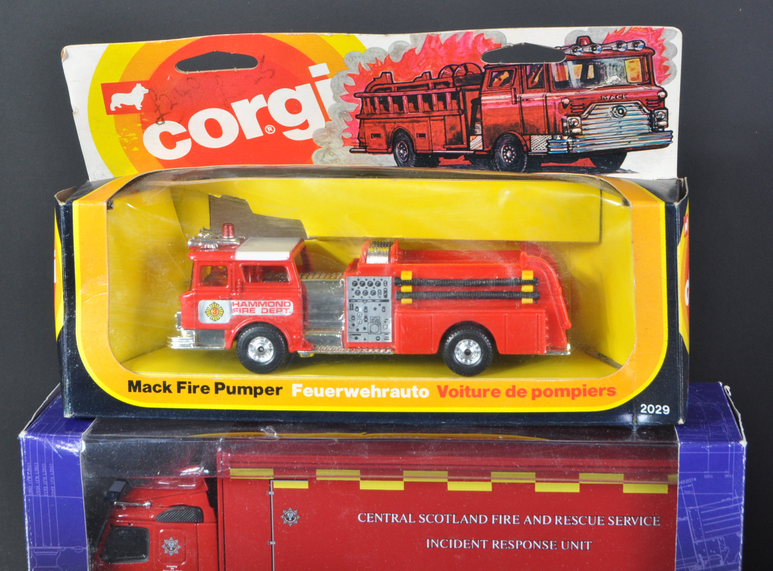 COLLECTION OF ASSORTED CORGI DIECAST MODEL VEHICLES - Image 2 of 7