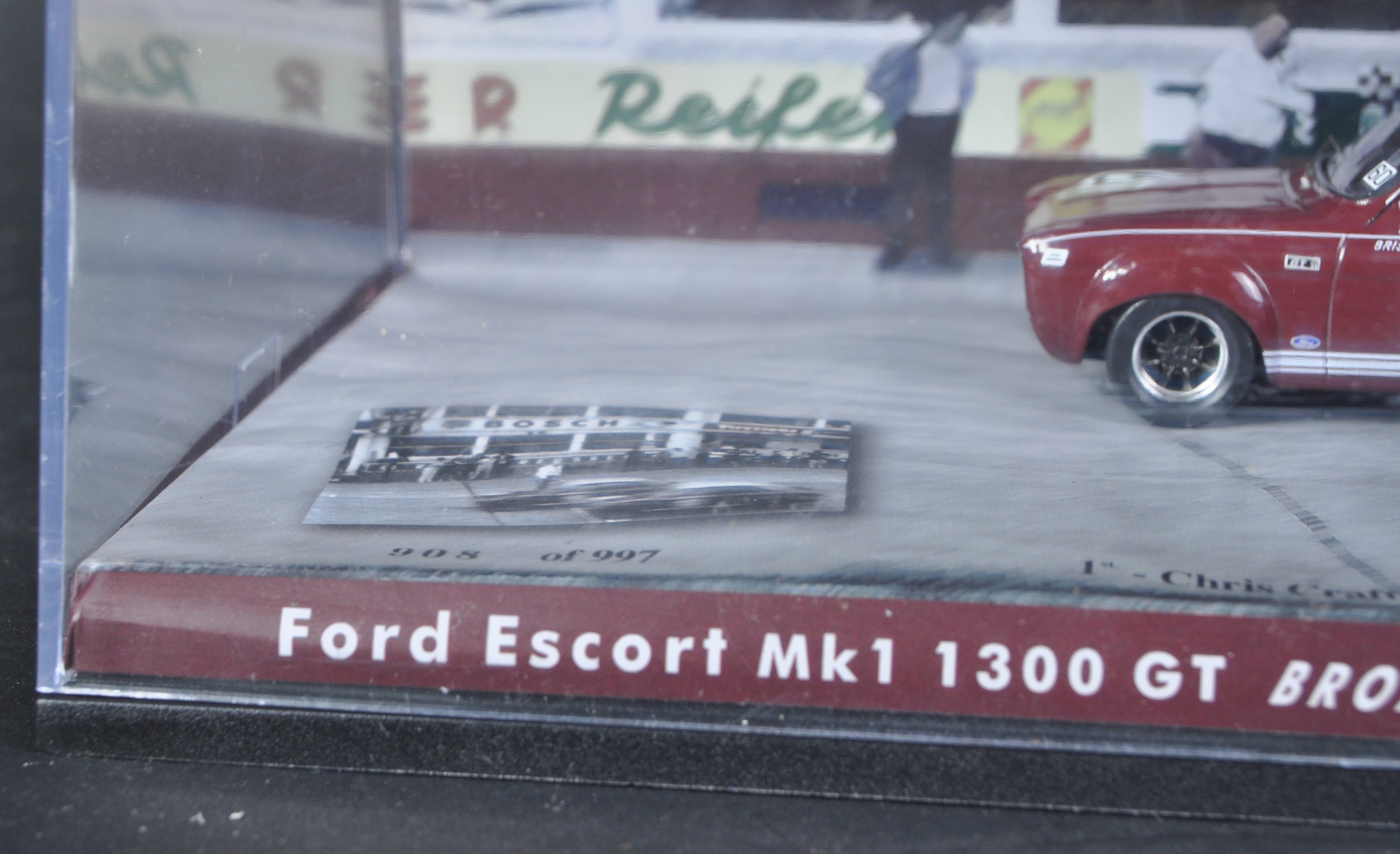 TWO 1/43 SCALE BROADSPEED INTEREST DIECAST MODEL CARS - Image 3 of 5