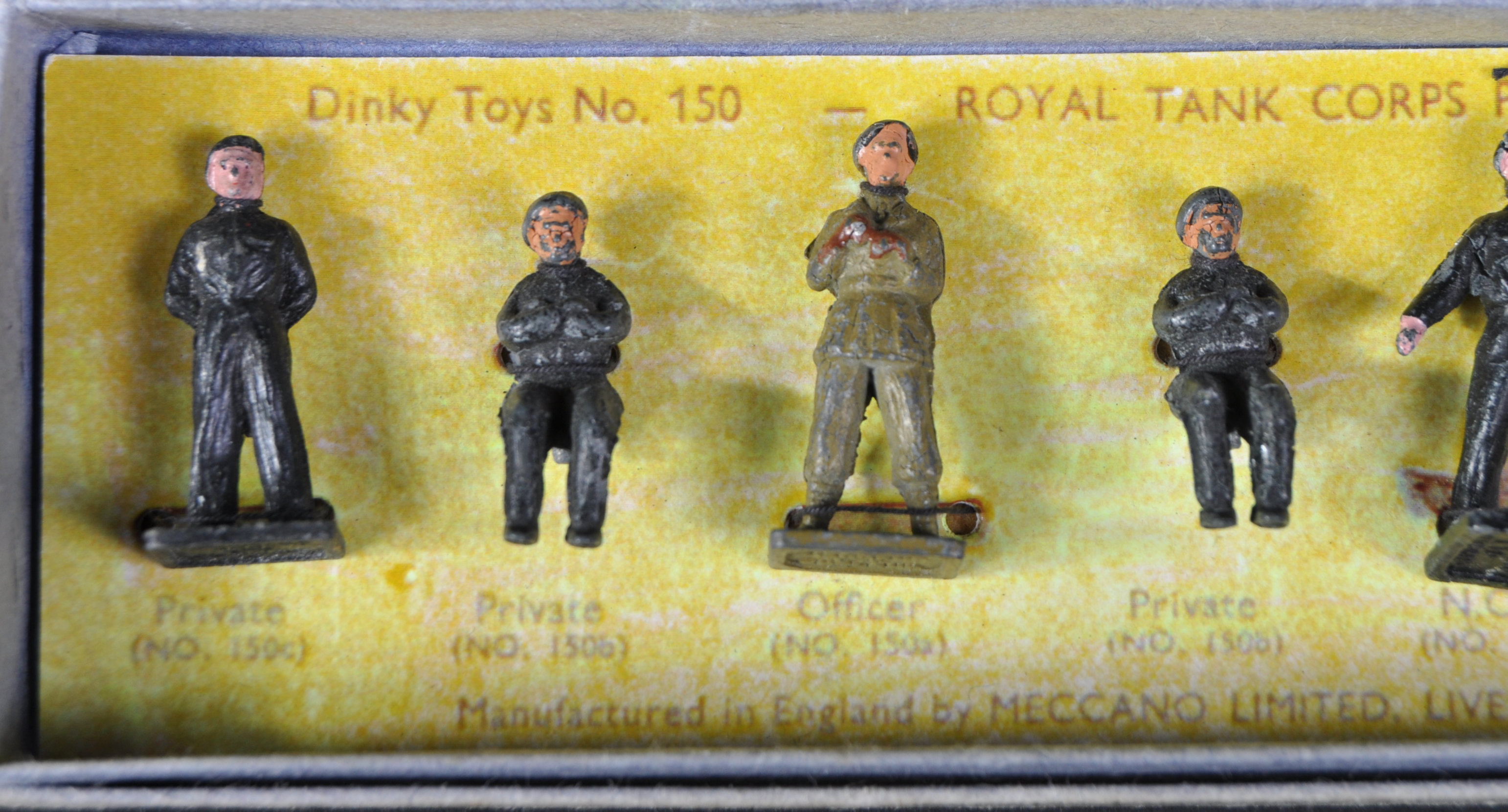 VINTAGE DINKYS TOYS DIECAST MILITARY PERSONNEL FIGURES - Image 5 of 5