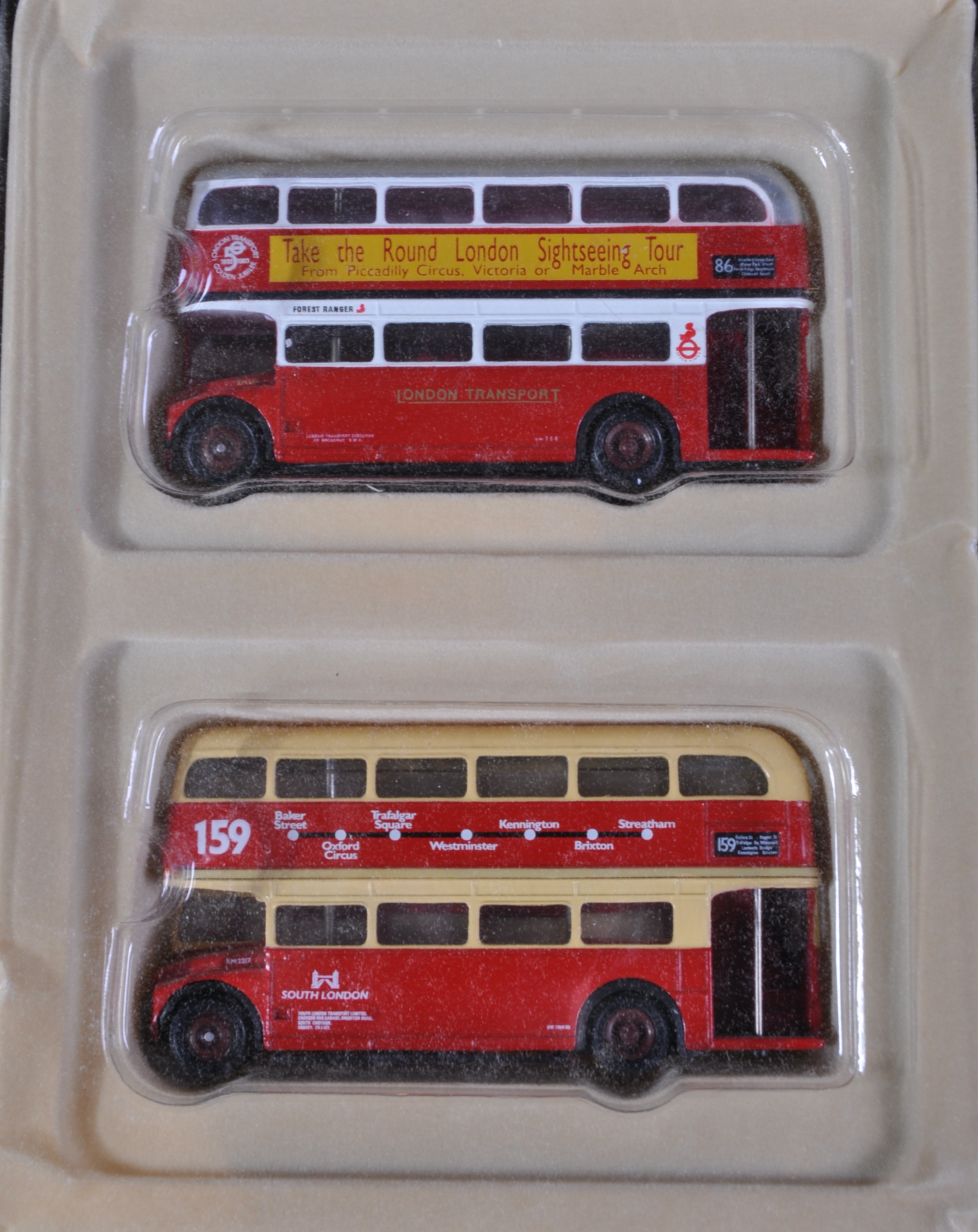 COLLECTION OF CORGI DIECAST MODEL BUSES - Image 7 of 8