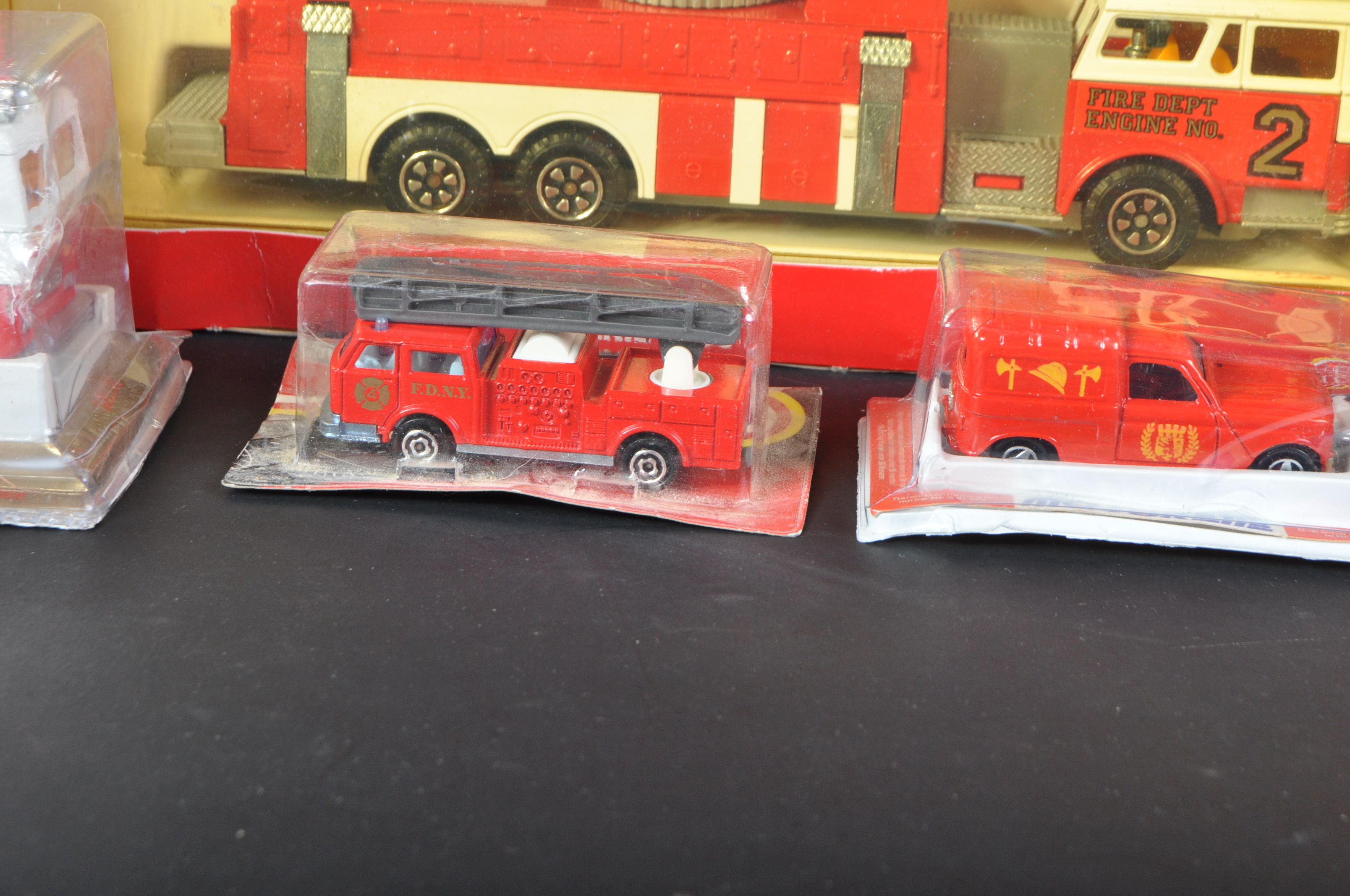COLLECTION OF ASSORTED MAJORETTE DIECAST MODEL FIRE ENGINES - Image 7 of 8