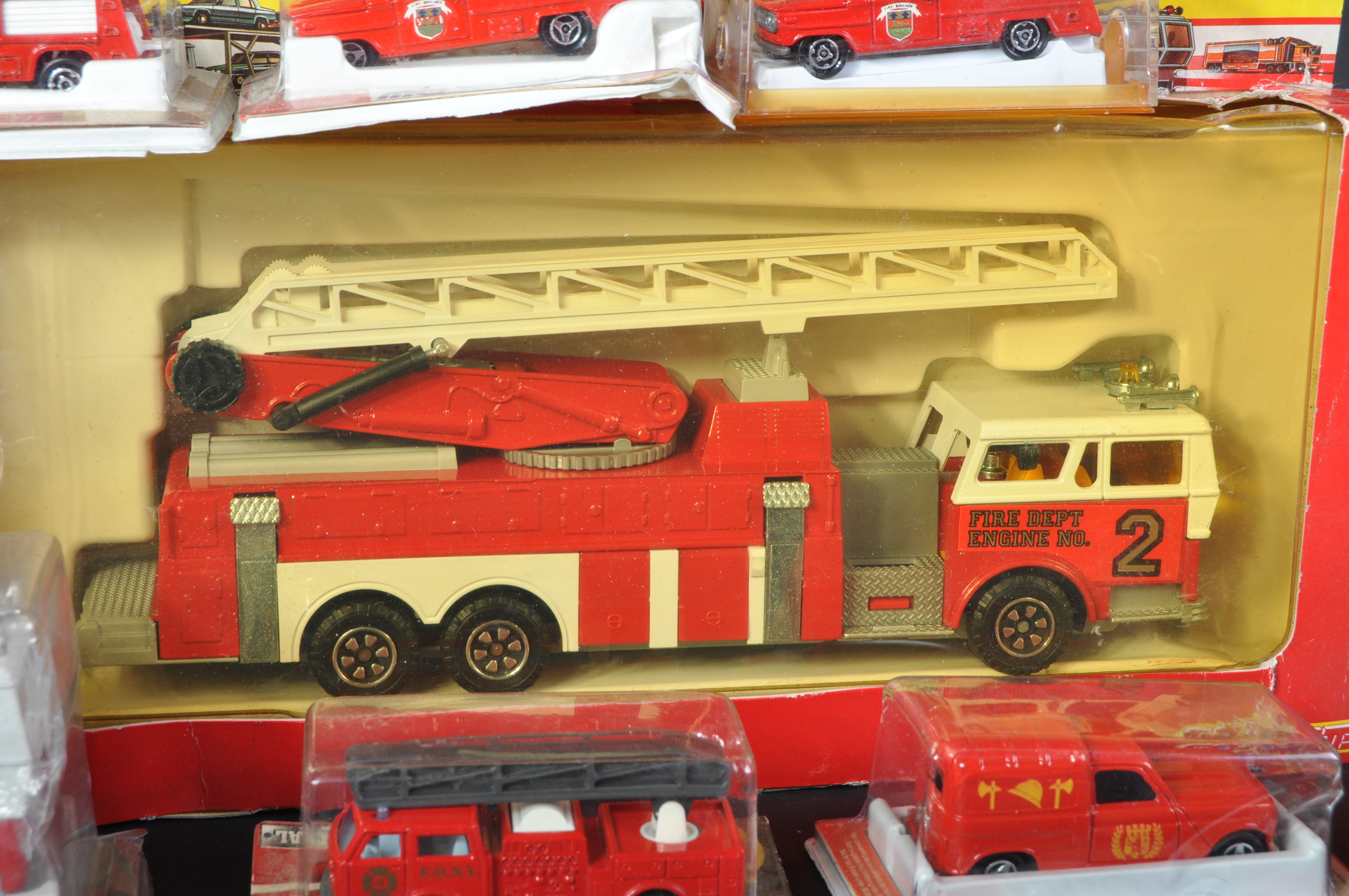 COLLECTION OF ASSORTED MAJORETTE DIECAST MODEL FIRE ENGINES - Image 6 of 8