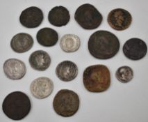 LARGE COLLECTION OF ROMAN IMPERIAL COINS