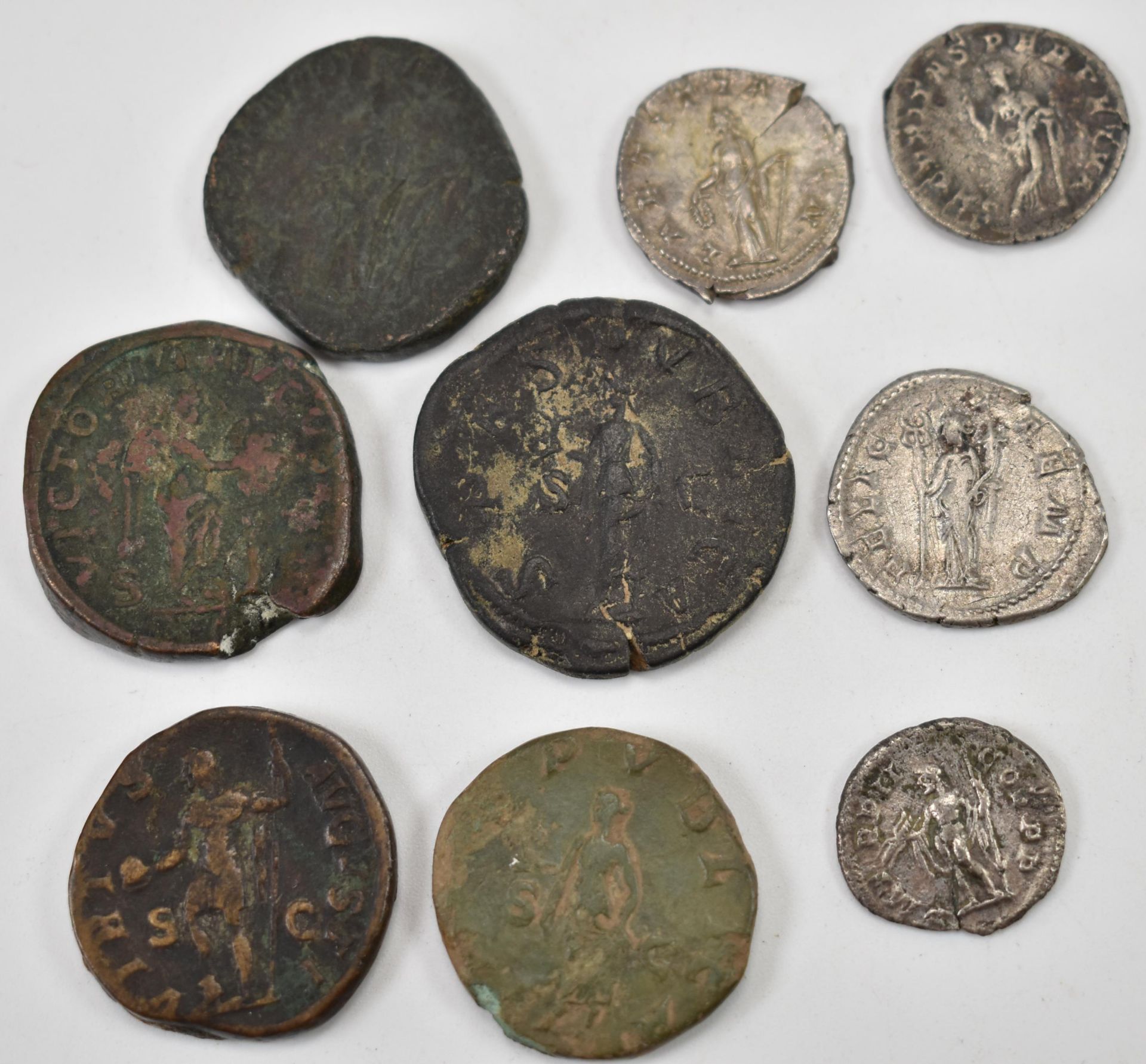 COLLECTION OF ROMAN IMPERIAL COINAGE - Image 4 of 4