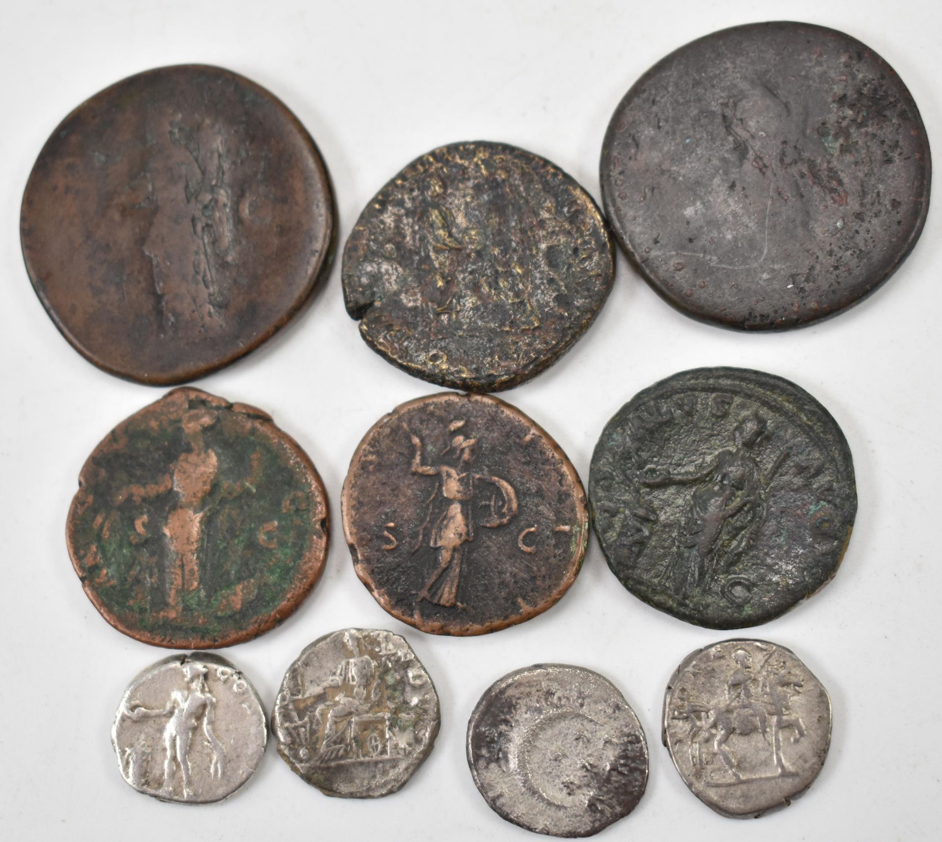 COLLECTION OF ANCIENT ROMAN IMPERIAL COINAGE - Image 4 of 4