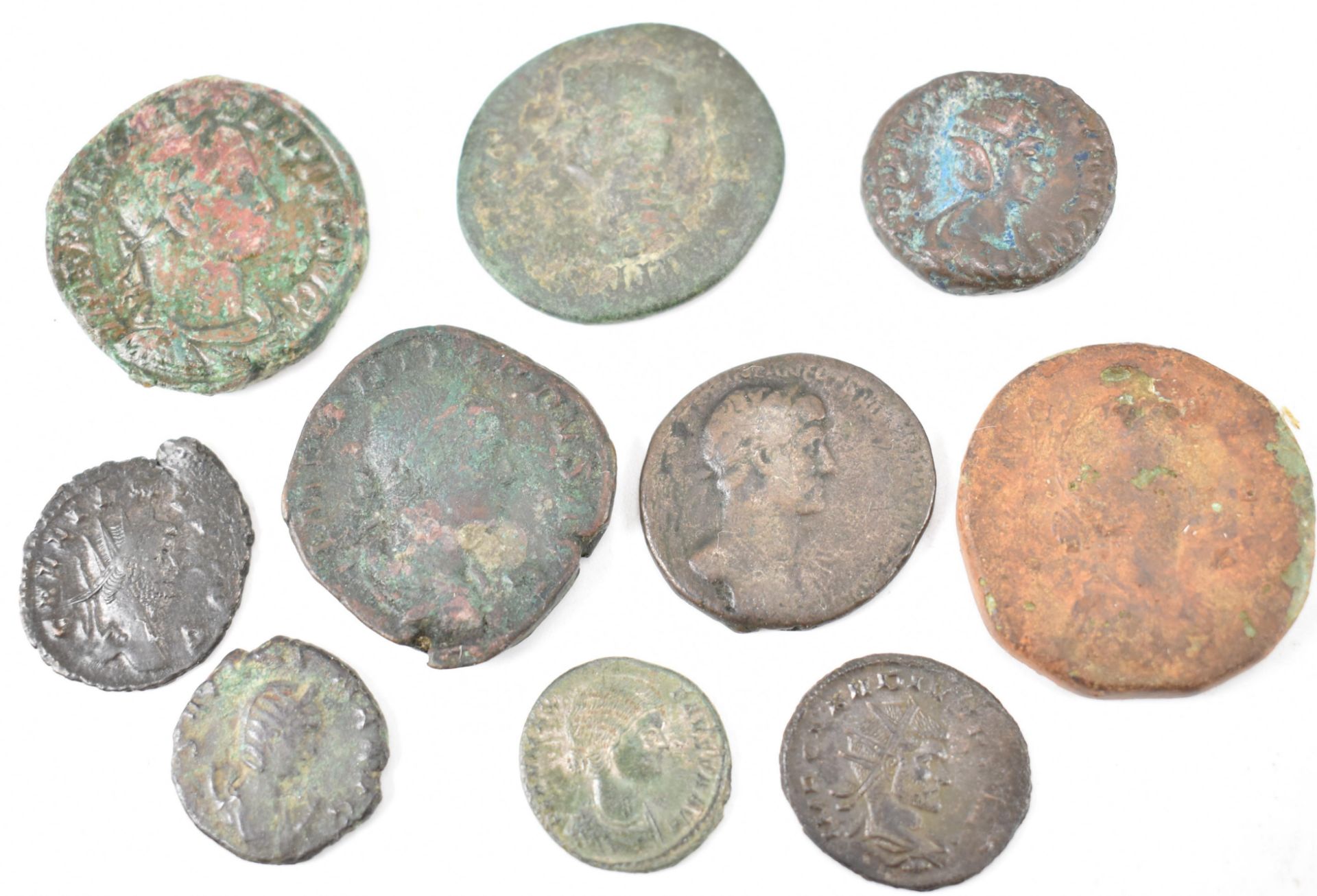 COLLECTION OF TEN ANCIENT ROMAN COINS