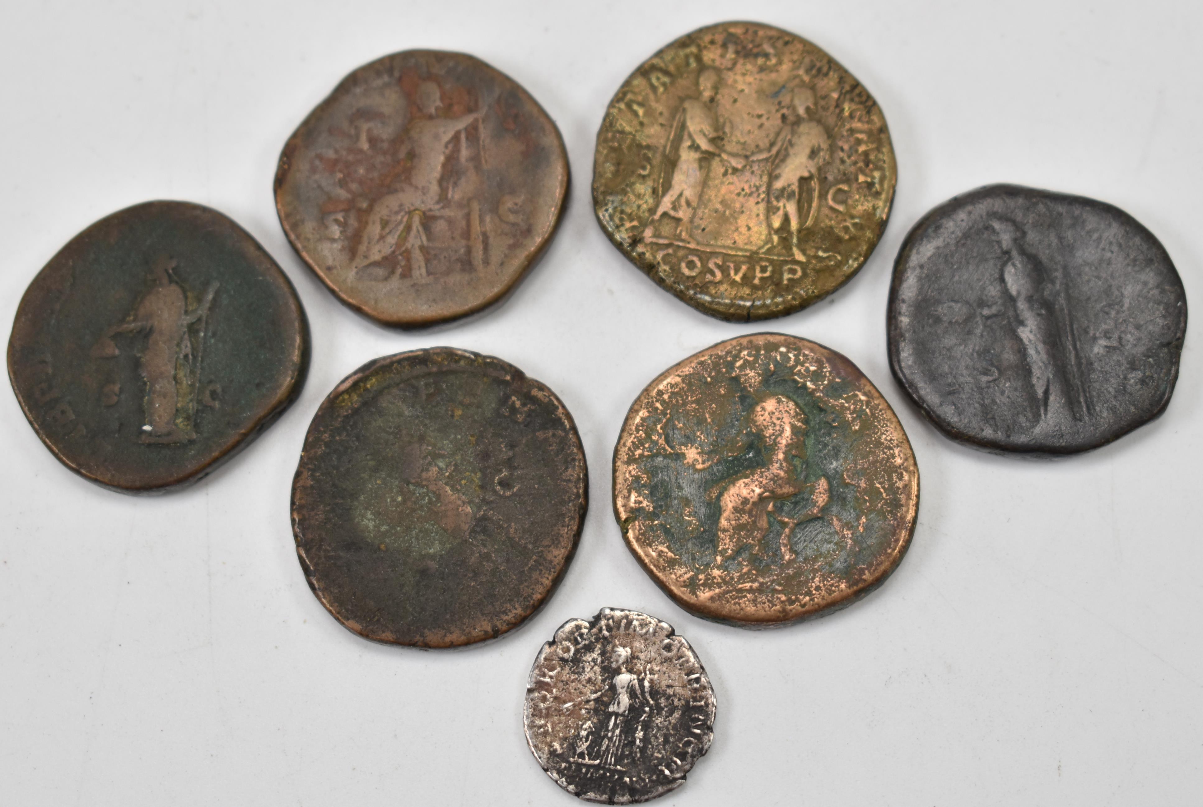 SEVEN ROMAN IMPERIAL COINS FROM THE REIGN OF COMMODUS - Image 2 of 2