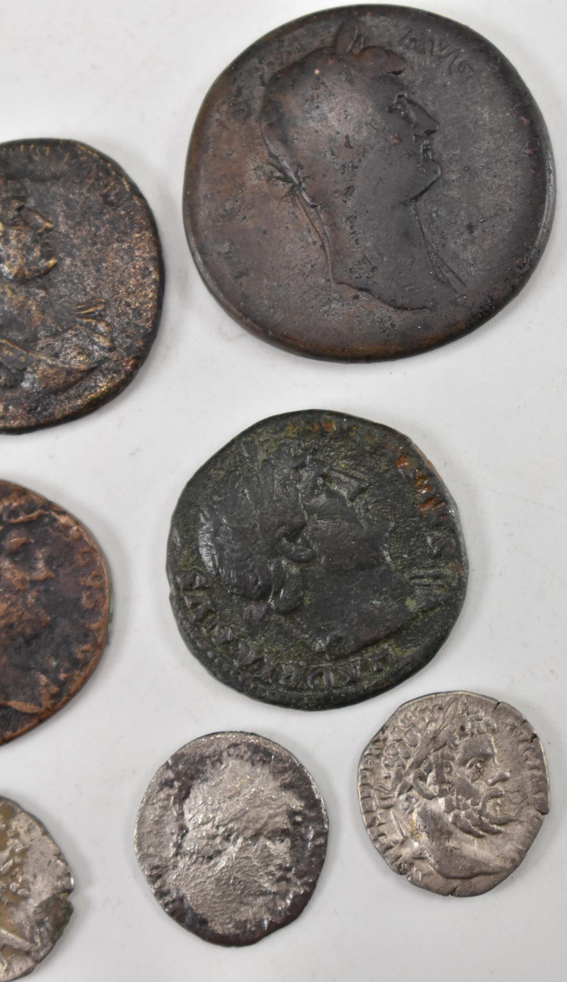 COLLECTION OF ANCIENT ROMAN IMPERIAL COINAGE - Image 3 of 4