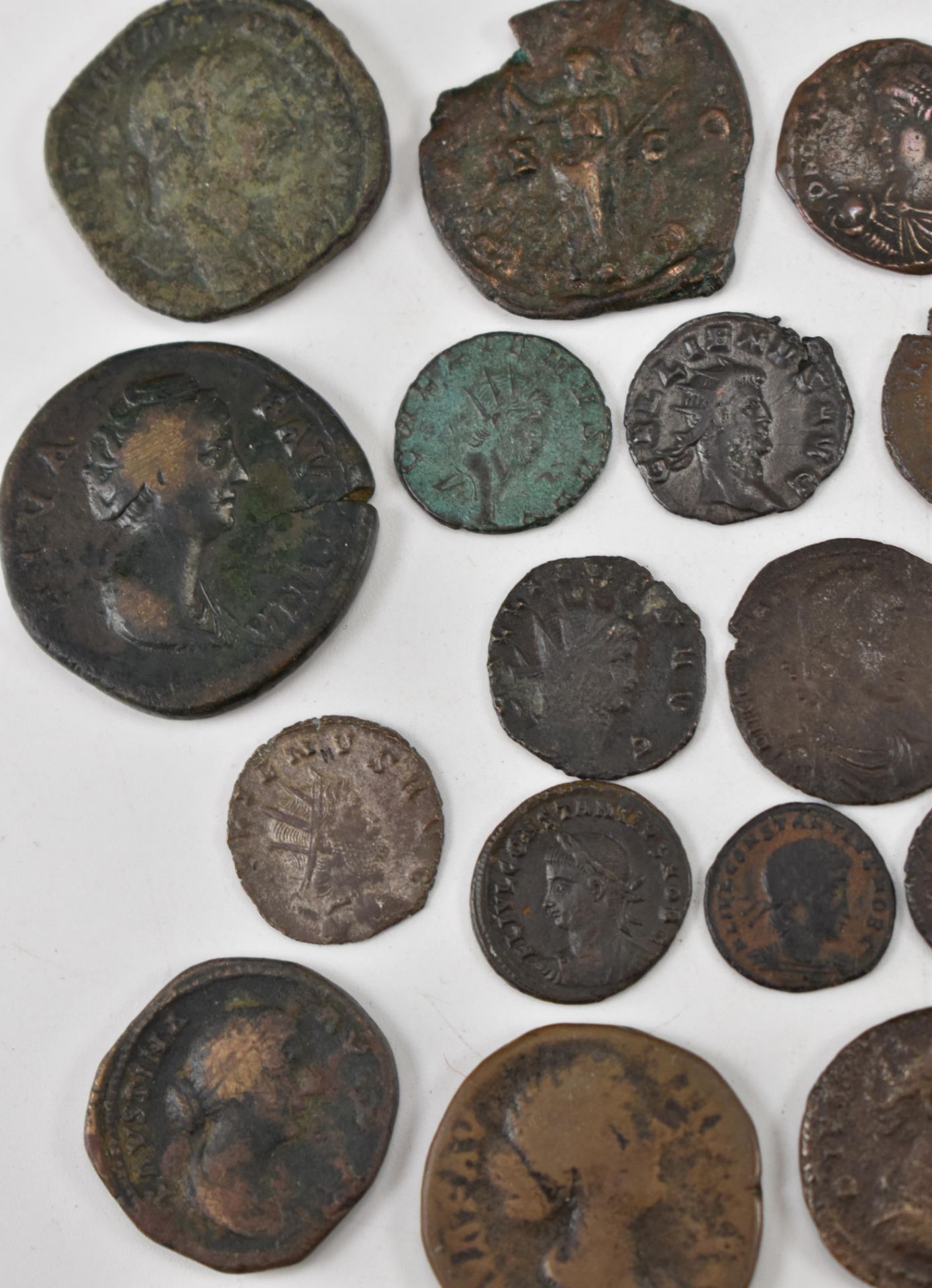 COLLECTION OF 30 ROMAN IMPERIAL COINS, - Image 2 of 5