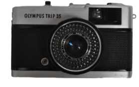 VINTAGE OLYMPUS 35 CAMERA WITH D.ZUIKO